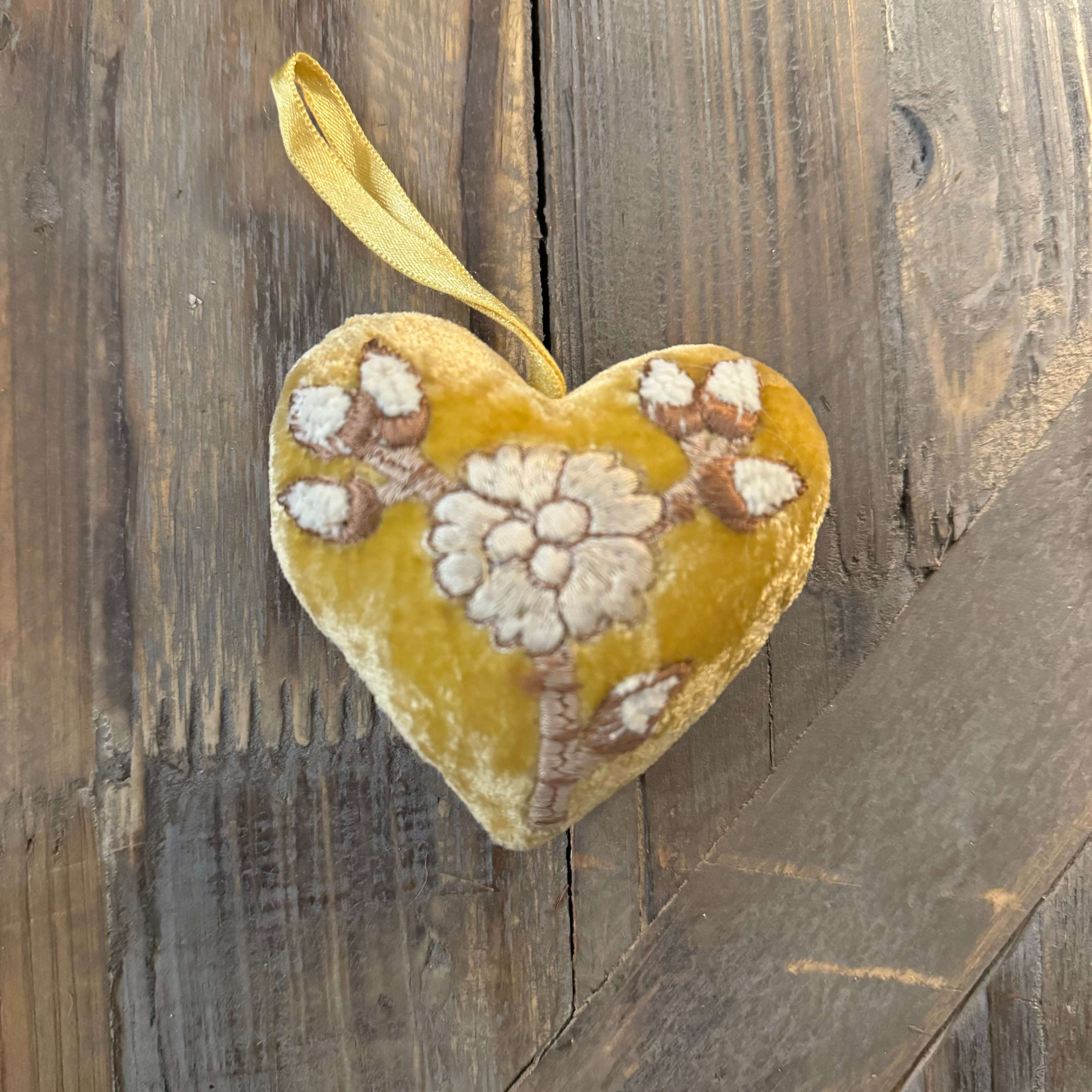 Hand Embroidered Silk Velvet Heart Objet d'Art Anke Drechsel K
