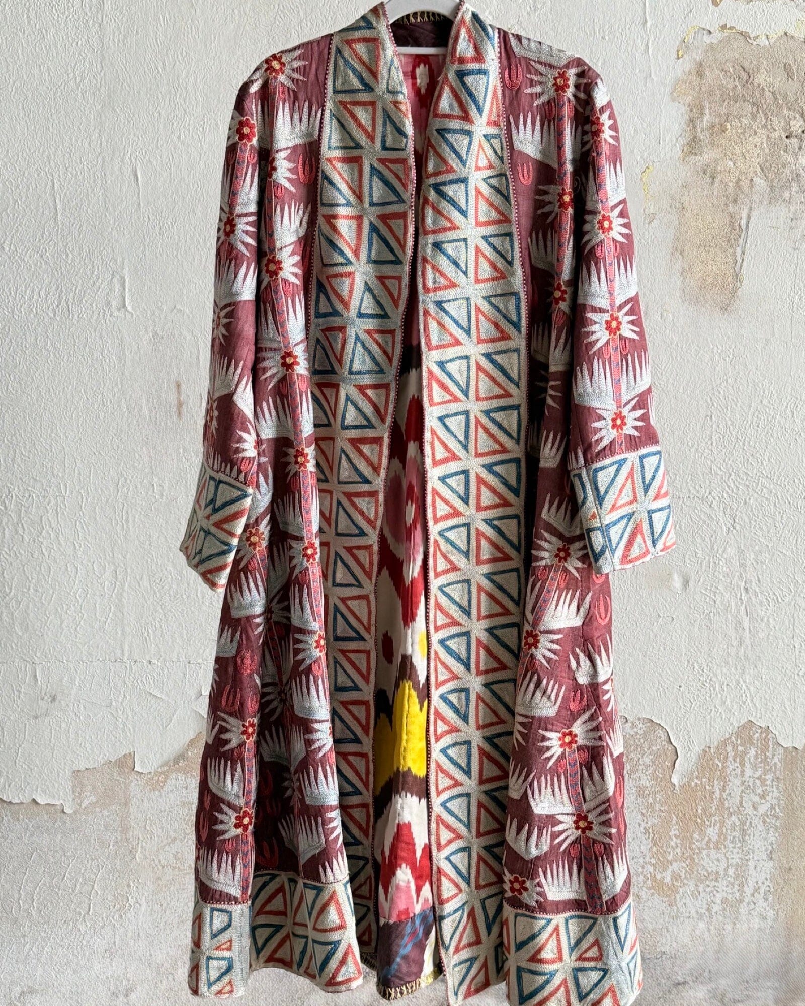 Hand-Stitched Suzani Coat from Uzbekistan (#CSSU48625) Coat Aziz Suzani