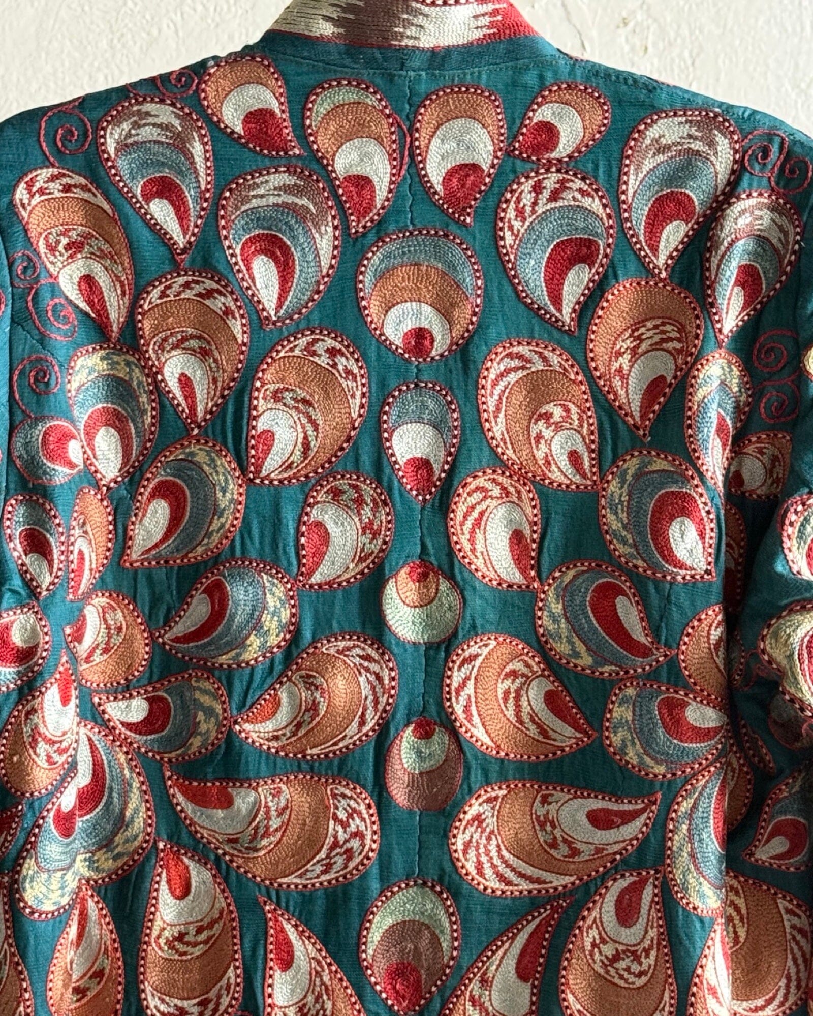 Hand-Stitched Suzani Coat from Uzbekistan (#CSSU49025) Coat Aziz Suzani