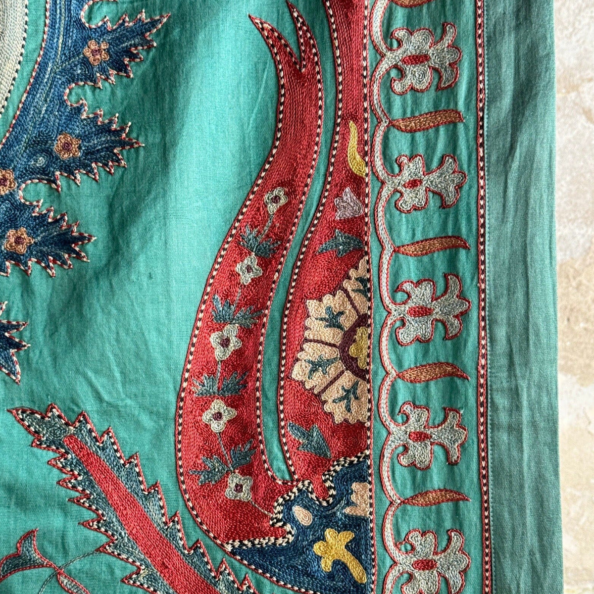 Hand Stitched Suzani (CSSU010224 | 42"x63") Suzani Aziz Suzani