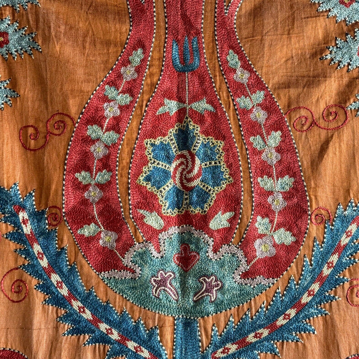 Hand Stitched Suzani (CSSU010524 | 42 x 63") Suzani Aziz Suzani