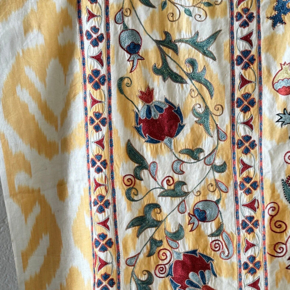 Hand Stitched Suzani (CSSU012324 | 71 x 100") Suzani Aziz Suzani