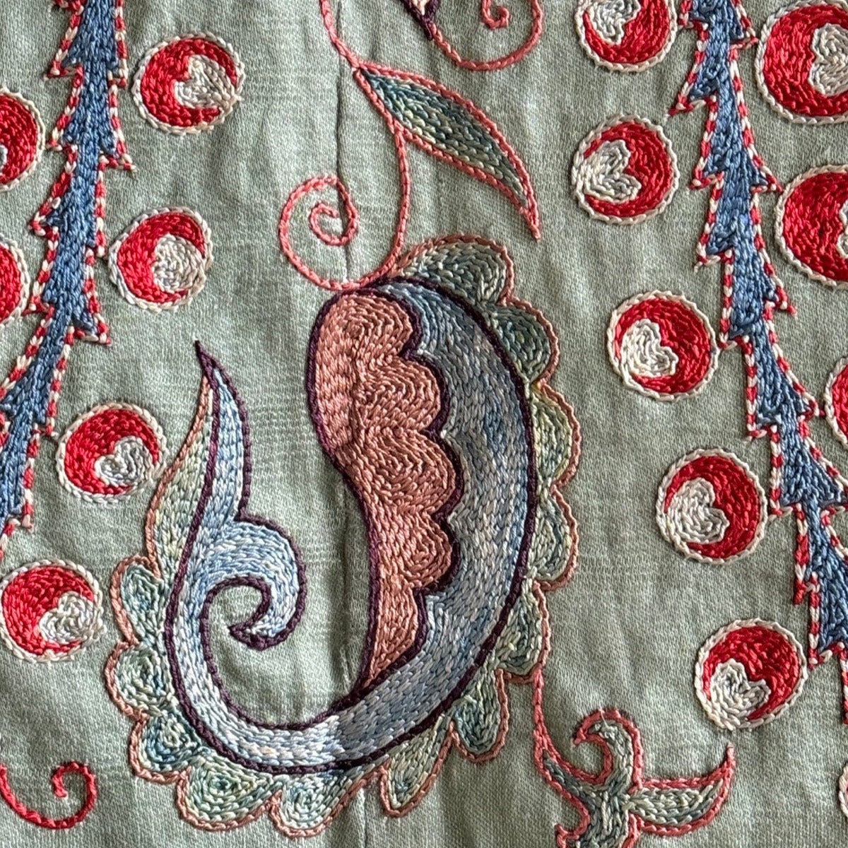Hand Stitched Suzani (CSSU013524 |88x120") Suzani Aziz Suzani