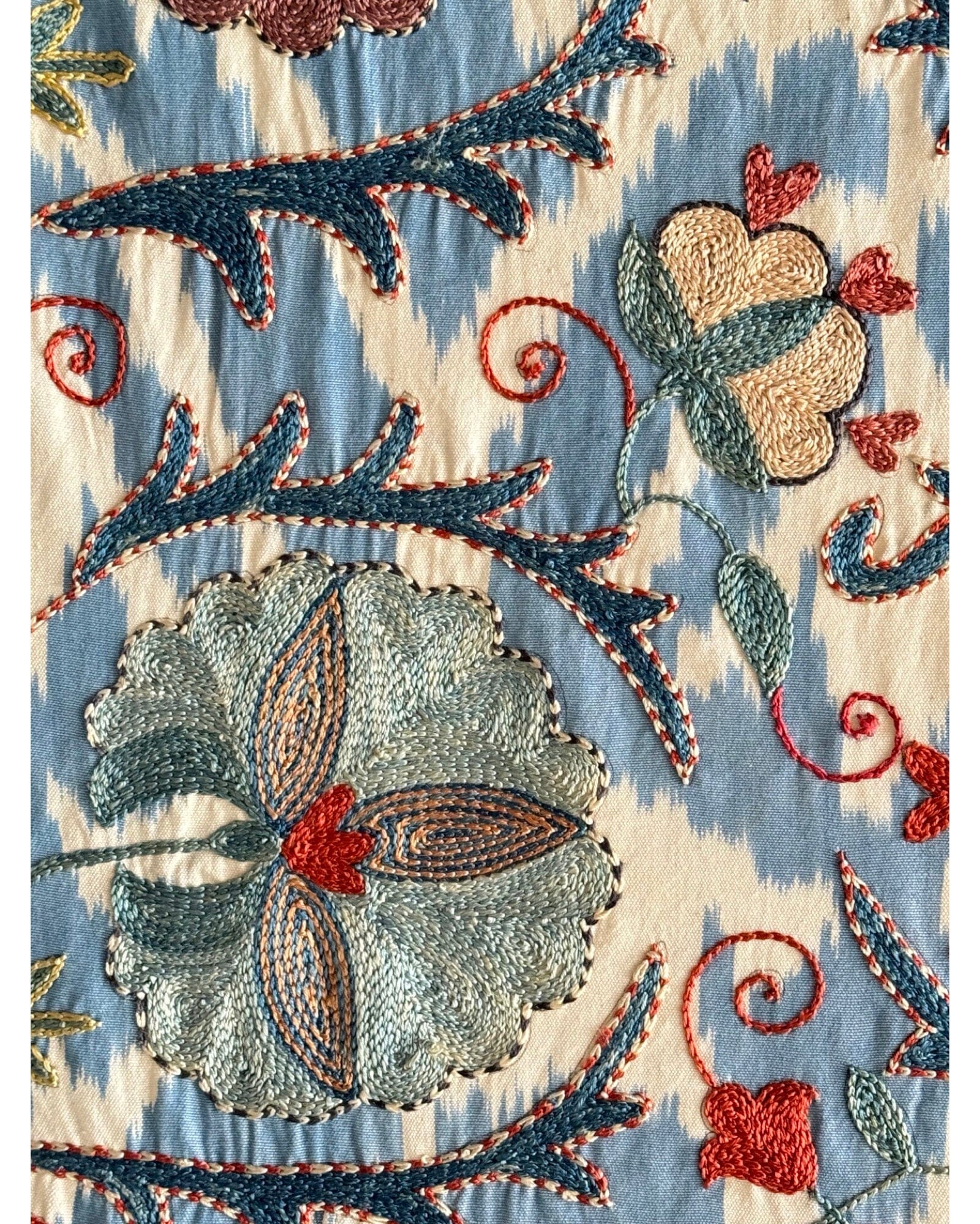 Hand Stitched Suzani (CSSU013624 |103x128") Suzani Aziz Suzani