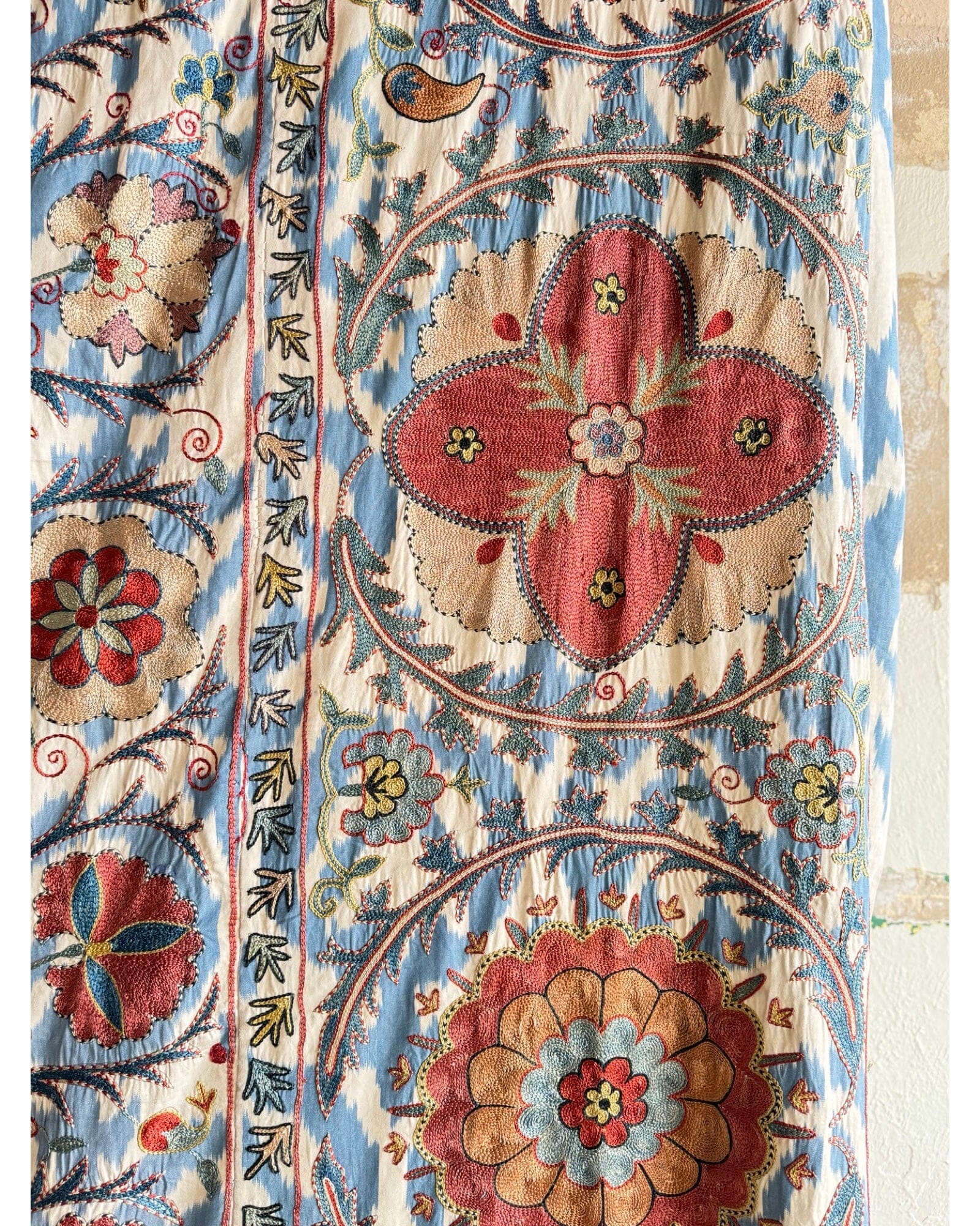 Hand Stitched Suzani (CSSU013624 |103x128") Suzani Aziz Suzani