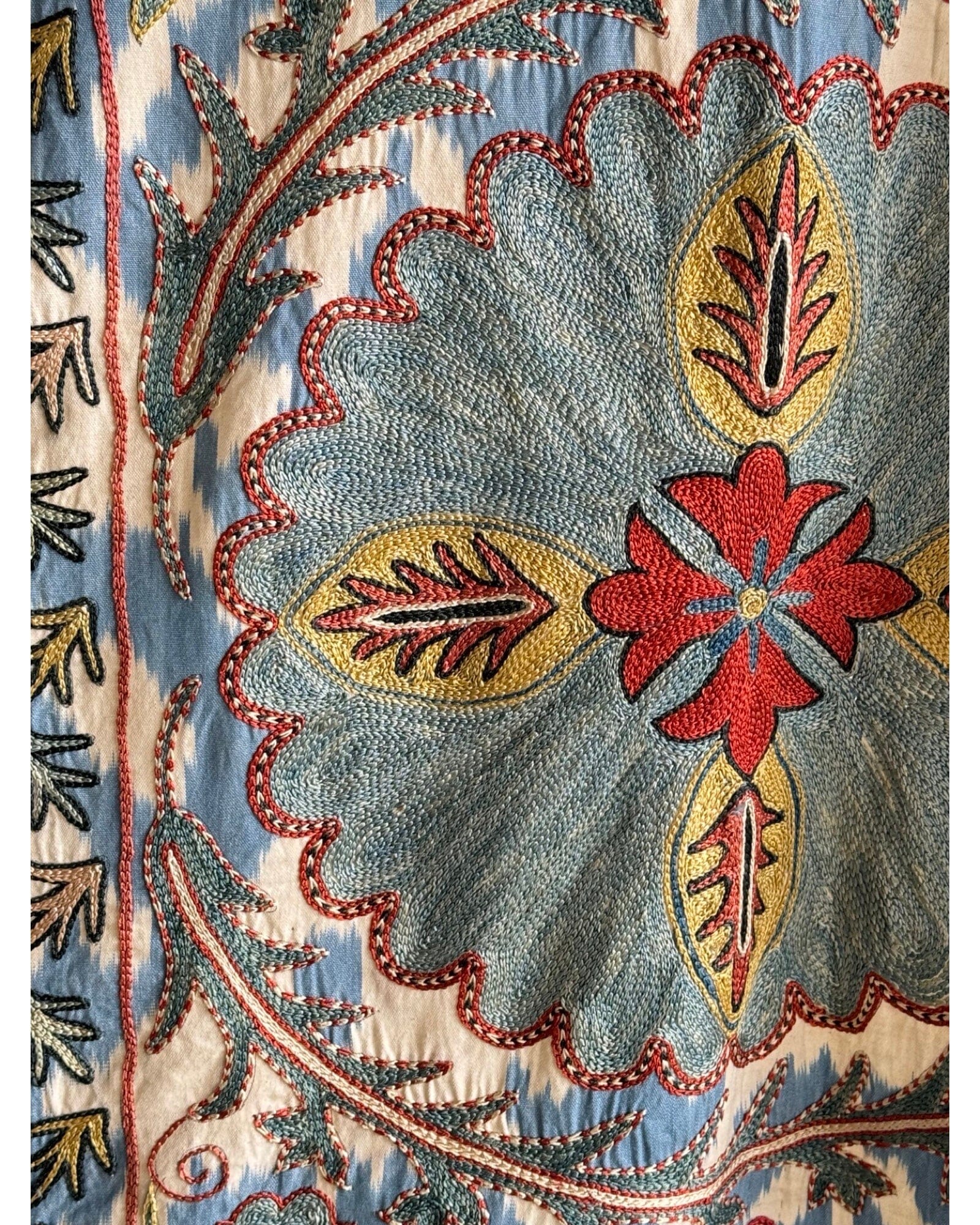 Hand Stitched Suzani (CSSU013624 |103x128") Suzani Aziz Suzani