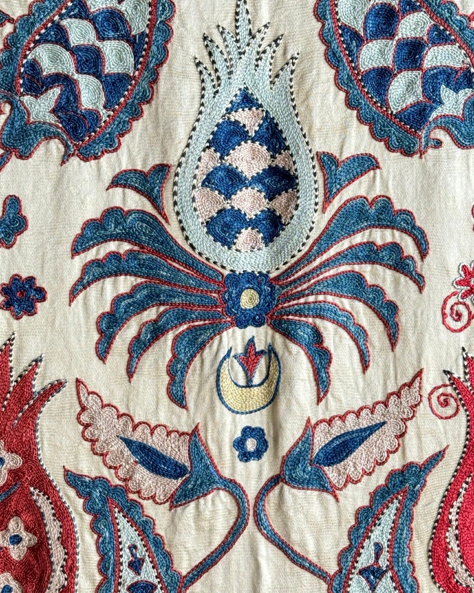 Hand Stitched Suzani (CSSU083324 |60x82") Suzani Aziz Suzani