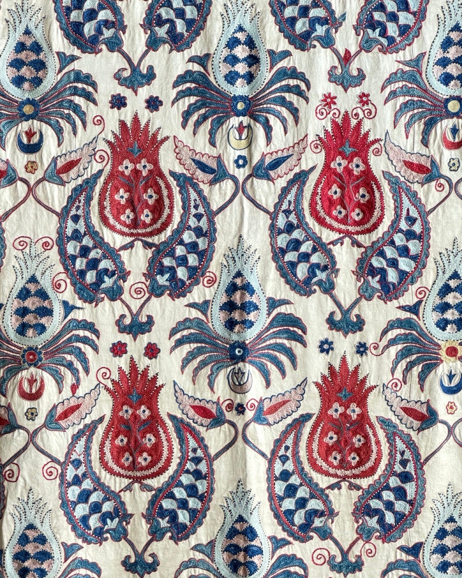 Hand Stitched Suzani (CSSU083324 |60x82") Suzani Aziz Suzani