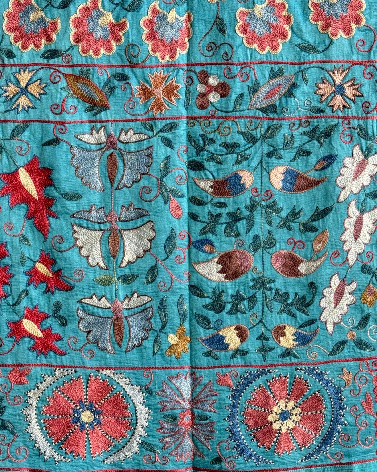 Hand Stitched Suzani (CSSU086024 | 60 x 92") Suzani Aziz Suzani