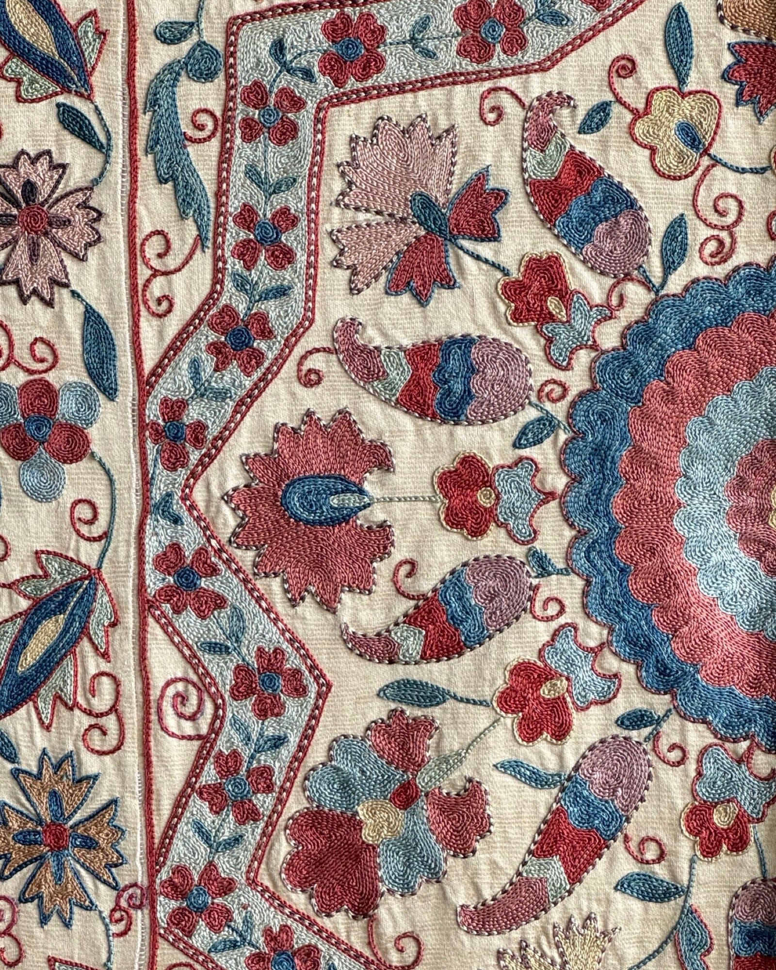 Hand Stitched Suzani (CSSU086224 | 61 x 89") Suzani Aziz Suzani