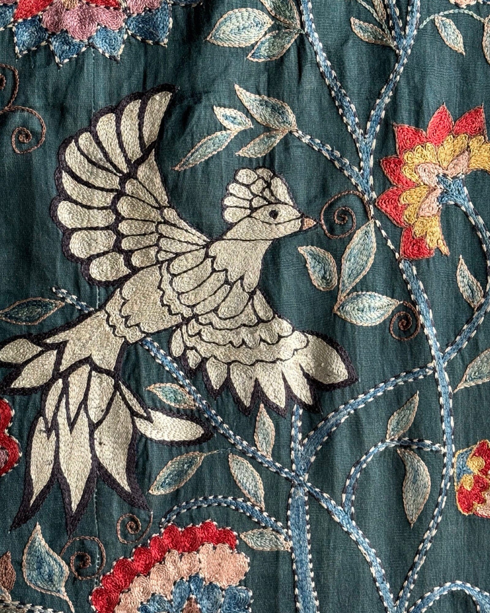 Hand Stitched Suzani (CSSU086524 | ) Suzani Aziz Suzani