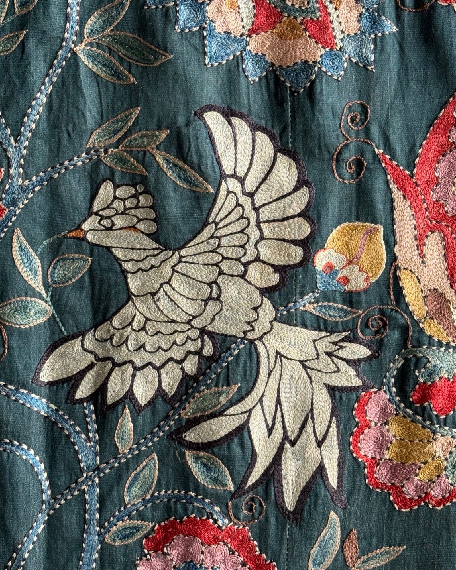 Hand Stitched Suzani (CSSU086524 | ) Suzani Aziz Suzani