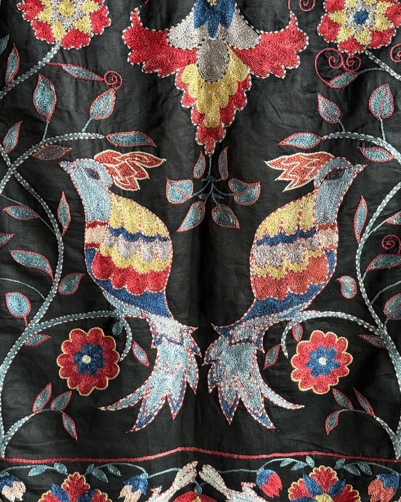 Hand Stitched Suzani (CSSU086724 | ) Suzani Aziz Suzani