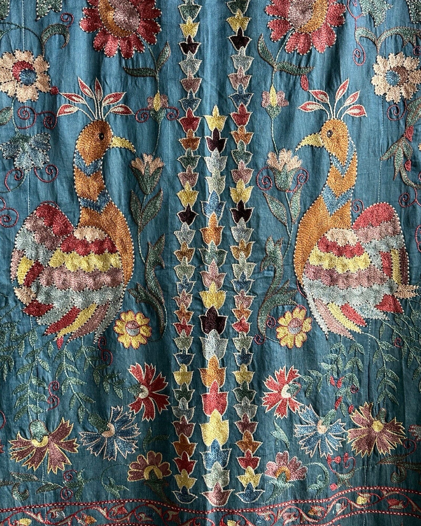 Hand Stitched Suzani (CSSU086824 |64 x 107 ") Suzani Aziz Suzani