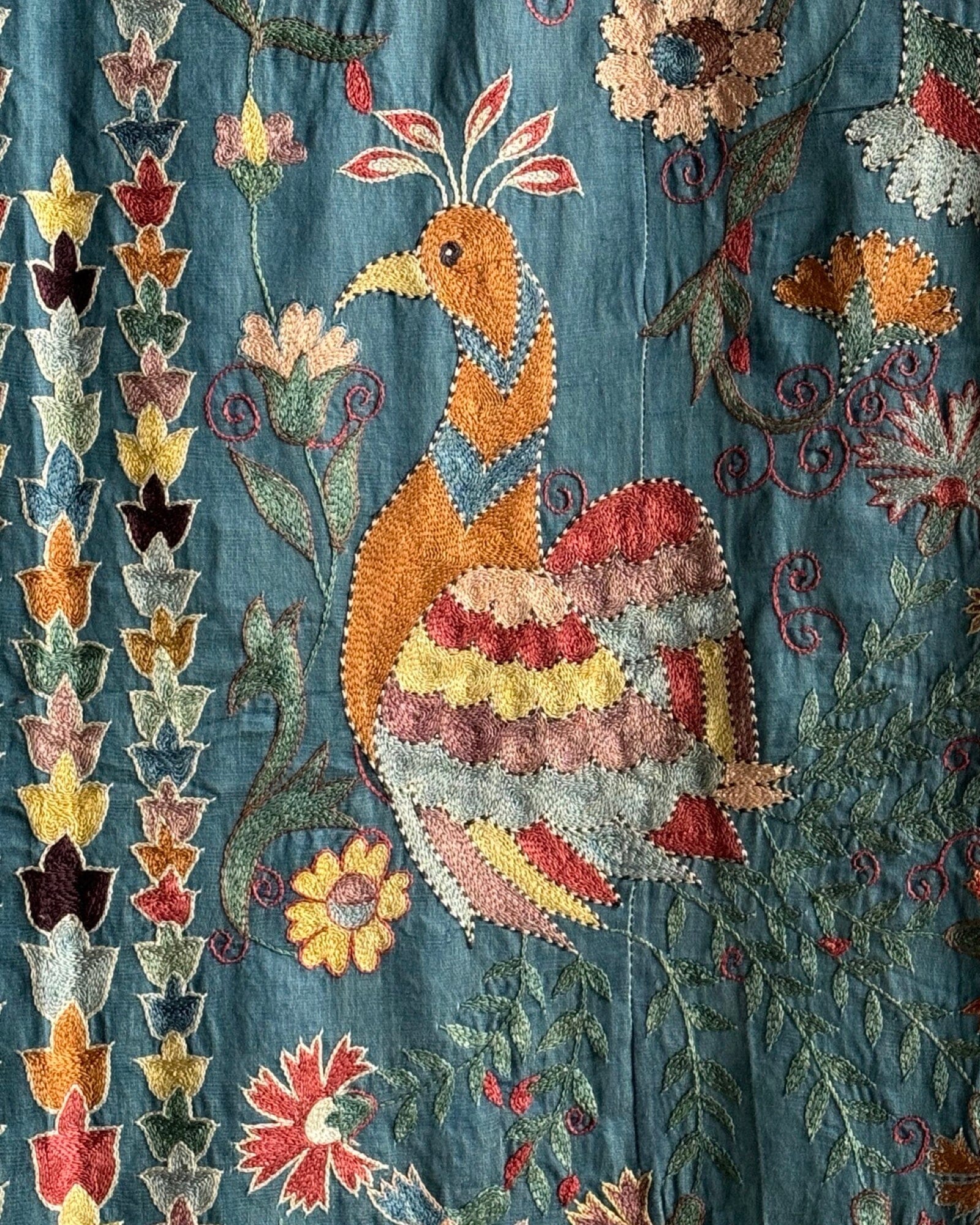 Hand Stitched Suzani (CSSU086824 |64 x 107 ") Suzani Aziz Suzani