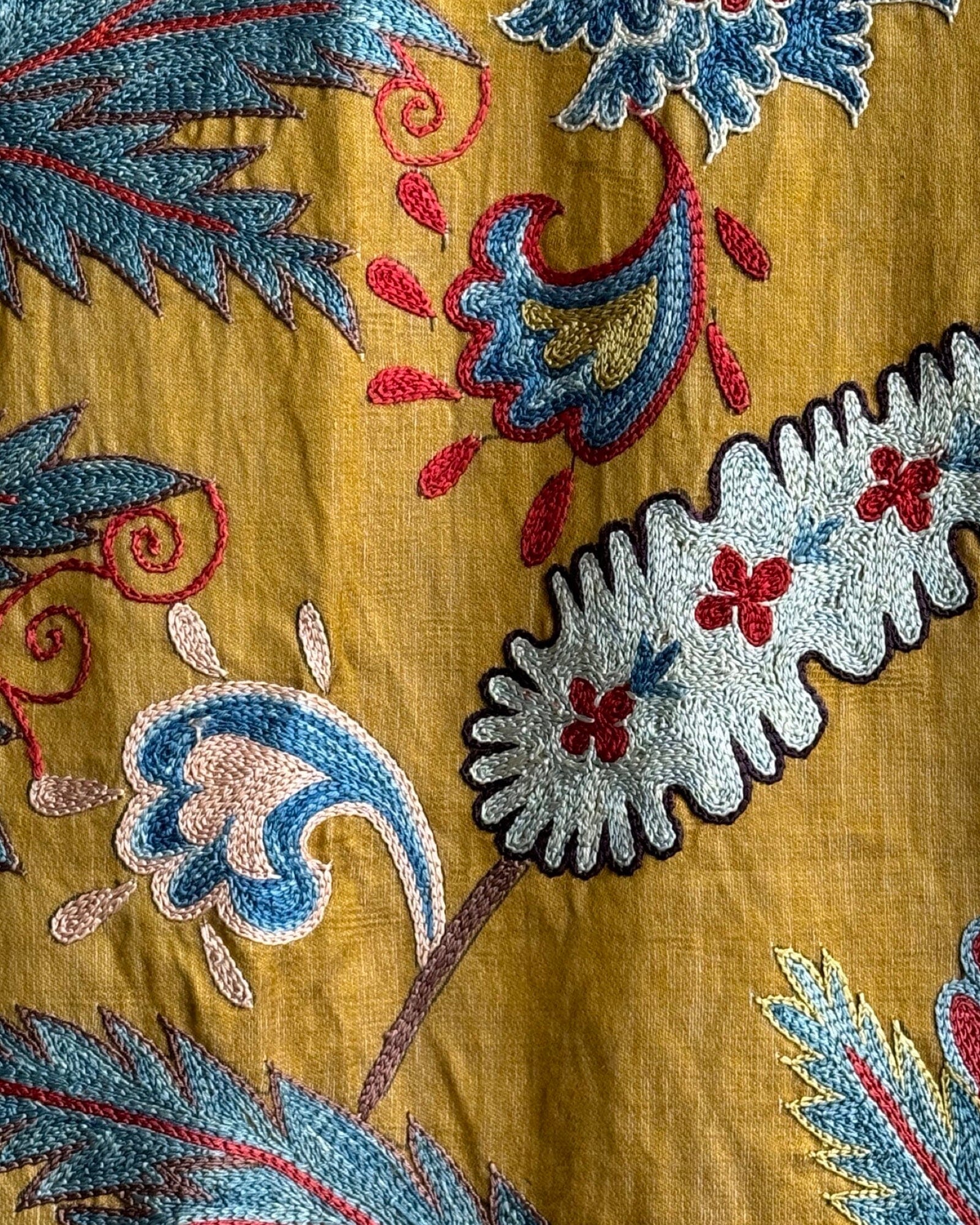 Hand Stitched Suzani (CSSU088224 | 63 x 87") Suzani Aziz Suzani