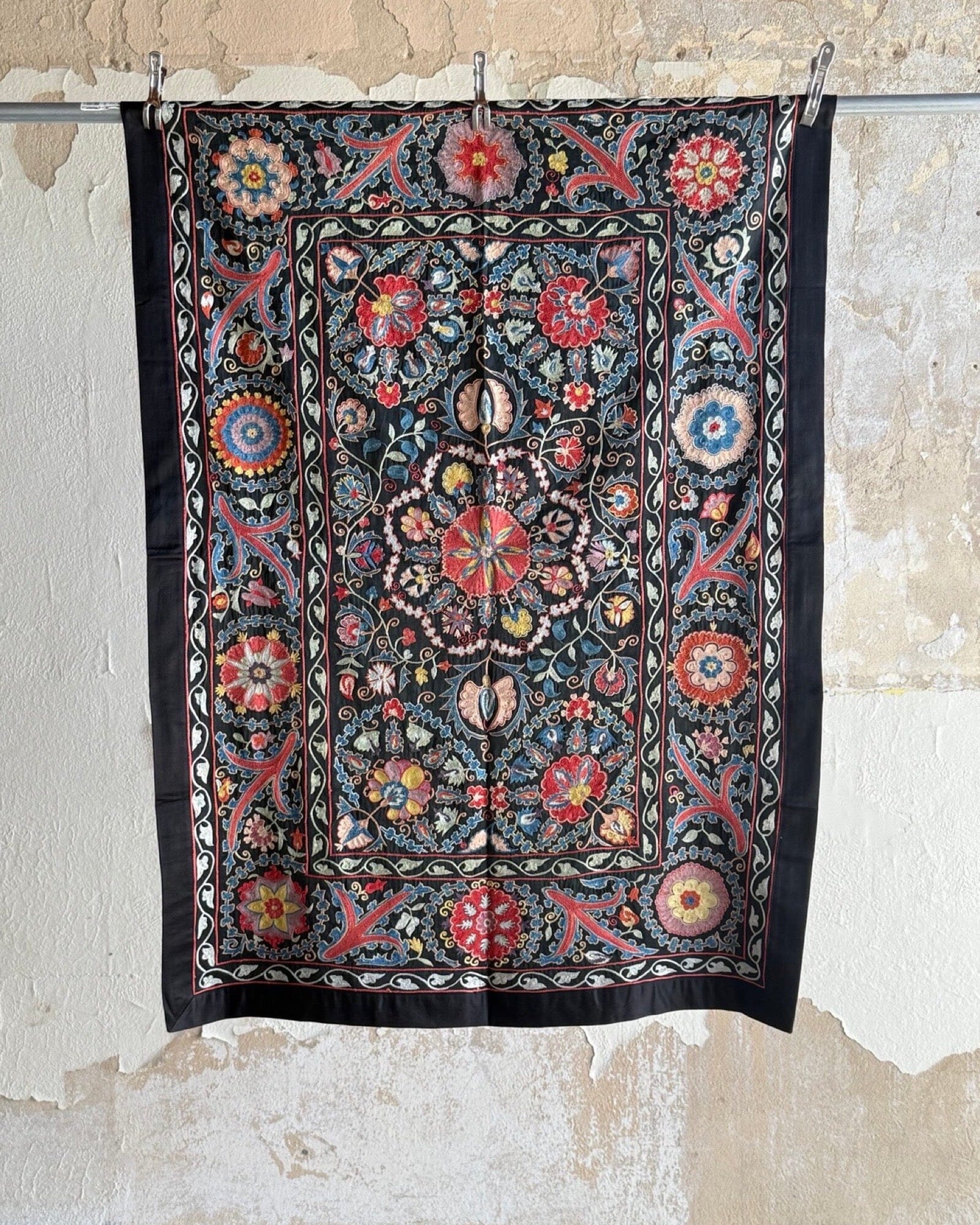 Hand Stitched Suzani (CSSU41625 | 42 x 59") Suzani Aziz Suzani