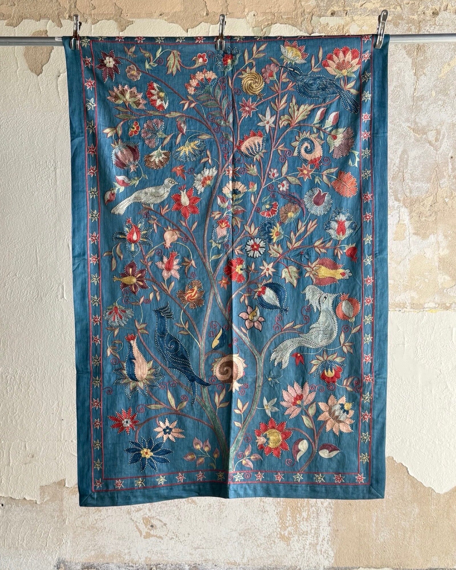 Hand Stitched Suzani (CSSU41725 | 42 x 63") Suzani Aziz Suzani