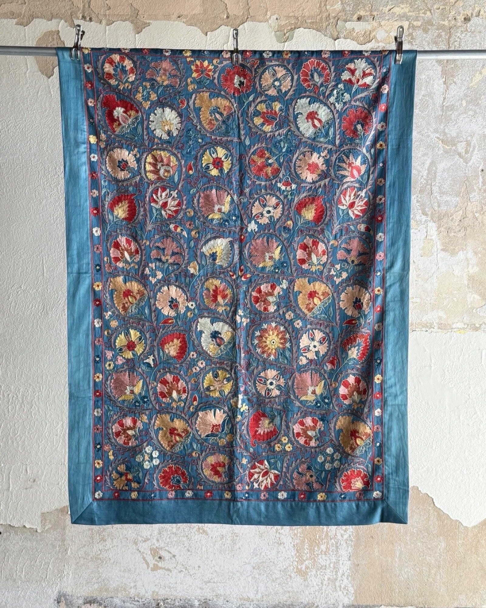 Hand Stitched Suzani (CSSU42125 | 44x63") Suzani Aziz Suzani