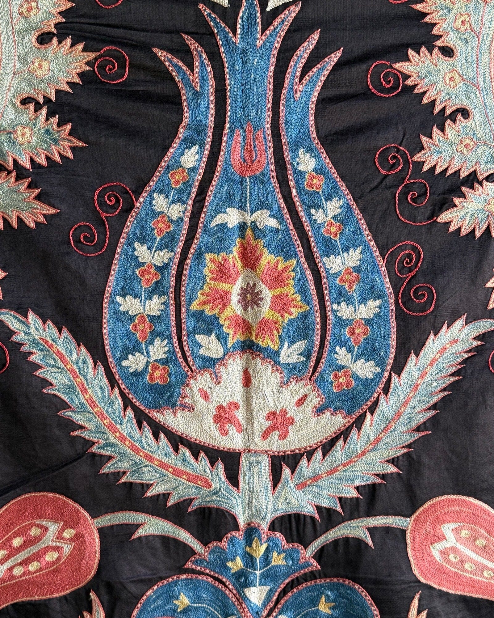 Hand Stitched Suzani (CSSU42525 | 42 x 61") Suzani Aziz Suzani