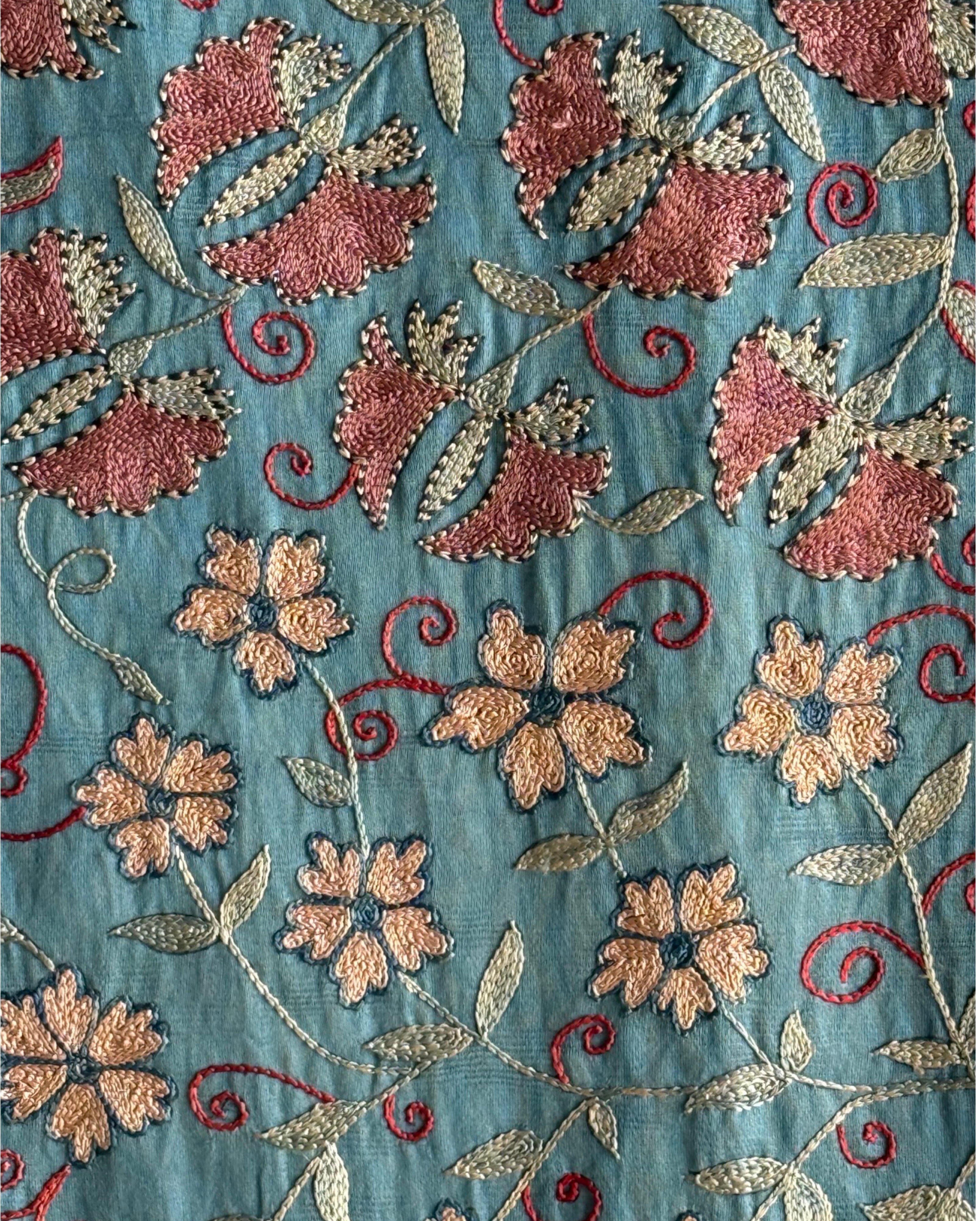 Hand Stitched Suzani (CSSU46925 | 65" x 92") Suzani Aziz Suzani