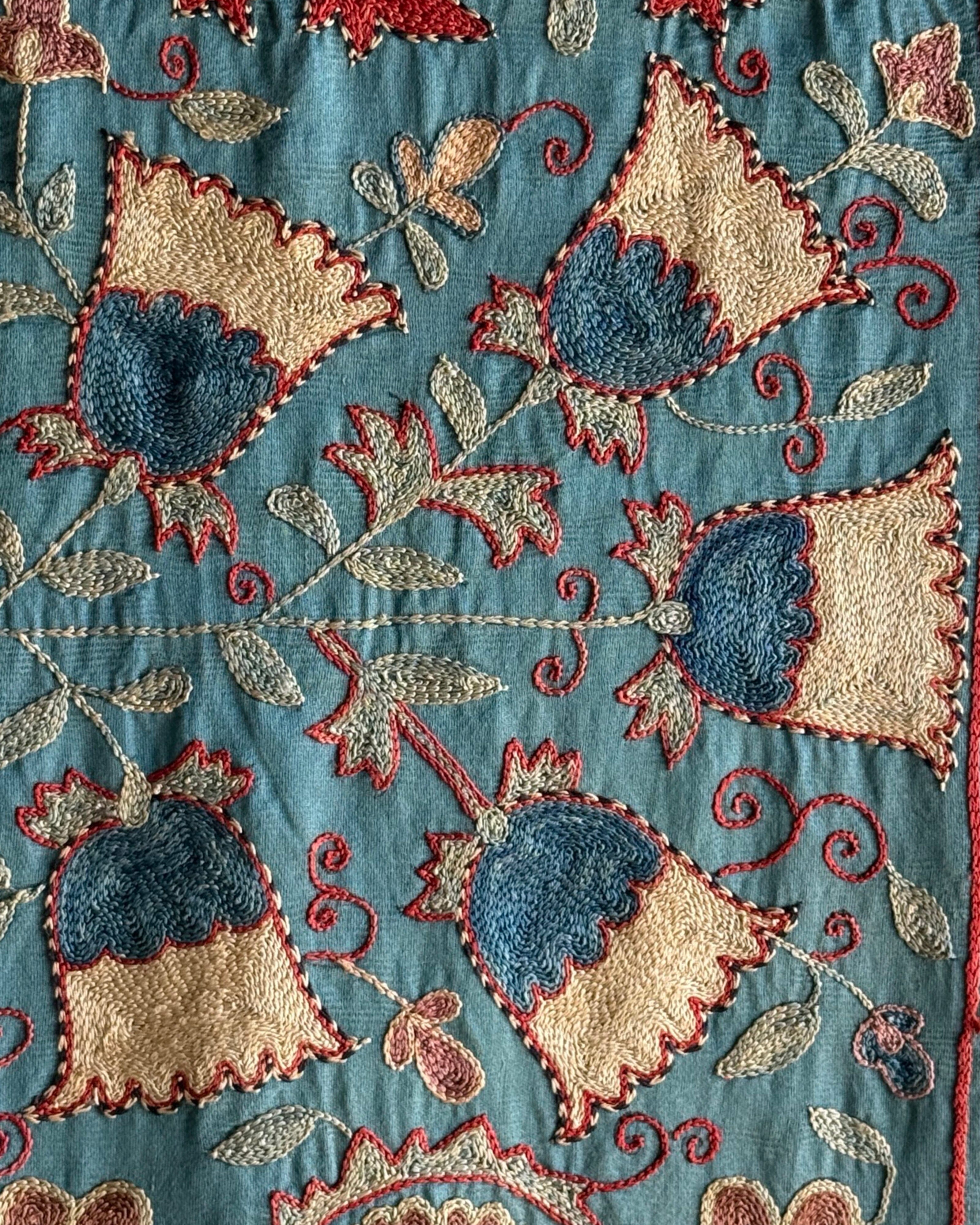 Hand Stitched Suzani (CSSU46925 | 65" x 92") Suzani Aziz Suzani