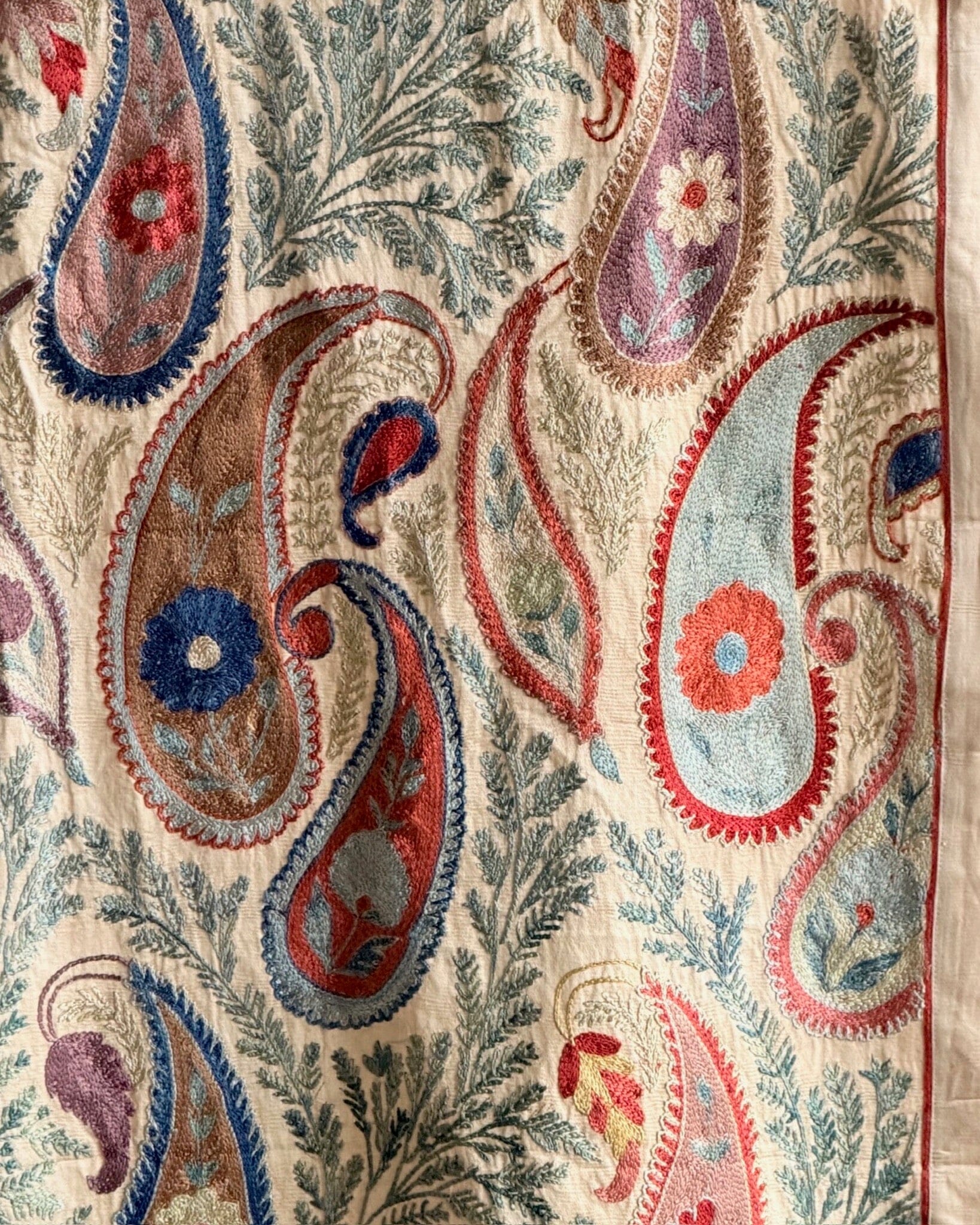 Hand Stitched Suzani Runner (CSSU64126 | ) Suzani Aziz Suzani