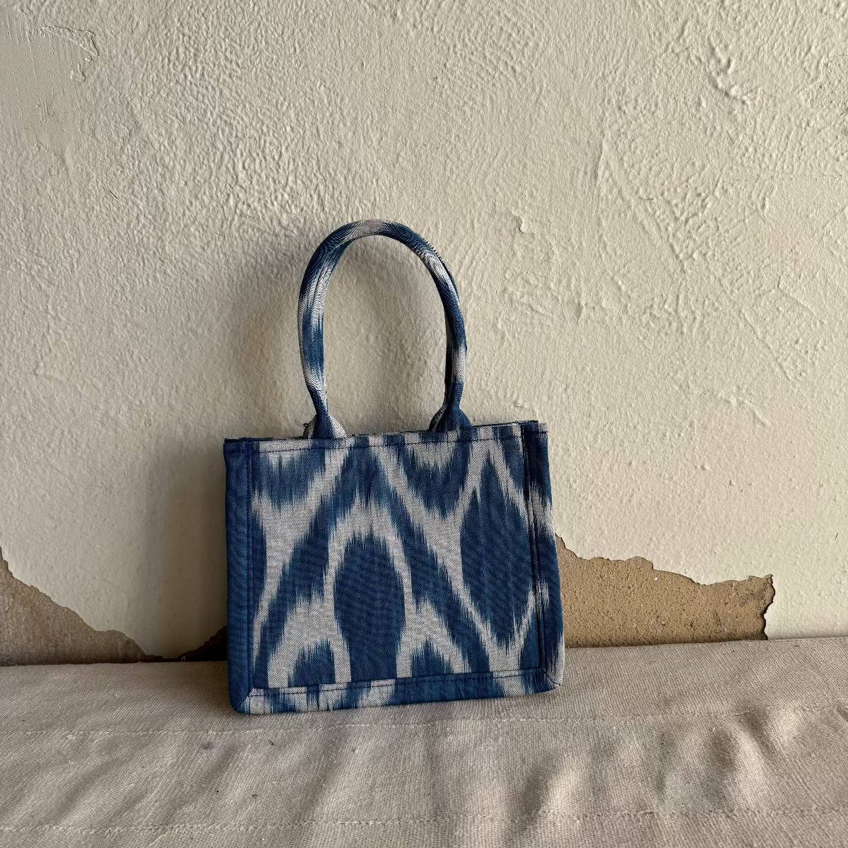 Small Square Silk Ikat Purse from Uzbekistan Tote Fergana Aziz Blue and White