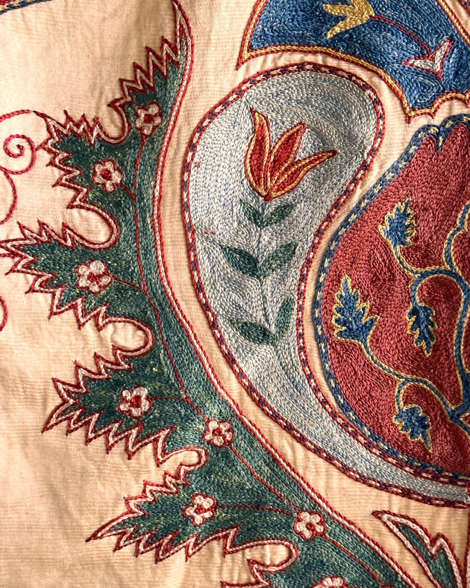 Hand Stitched Suzani (CSSU070323 | 62 x 41") Suzani Aziz Suzani