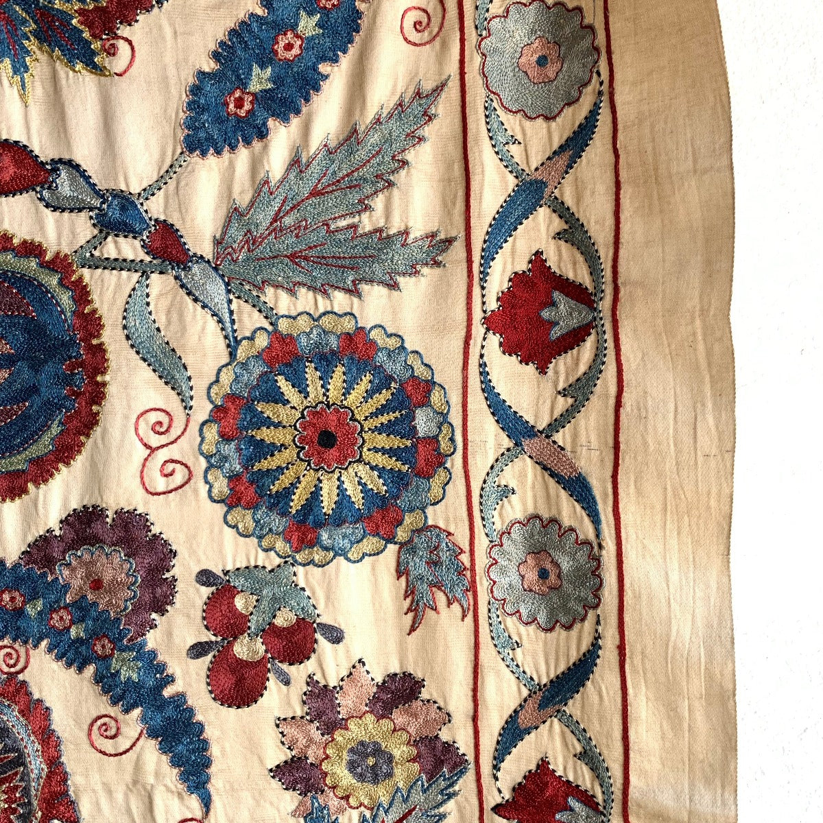 Hand Stitched Suzani (CSSU221822| 60 1/4 x 81") Suzani Aziz Suzani