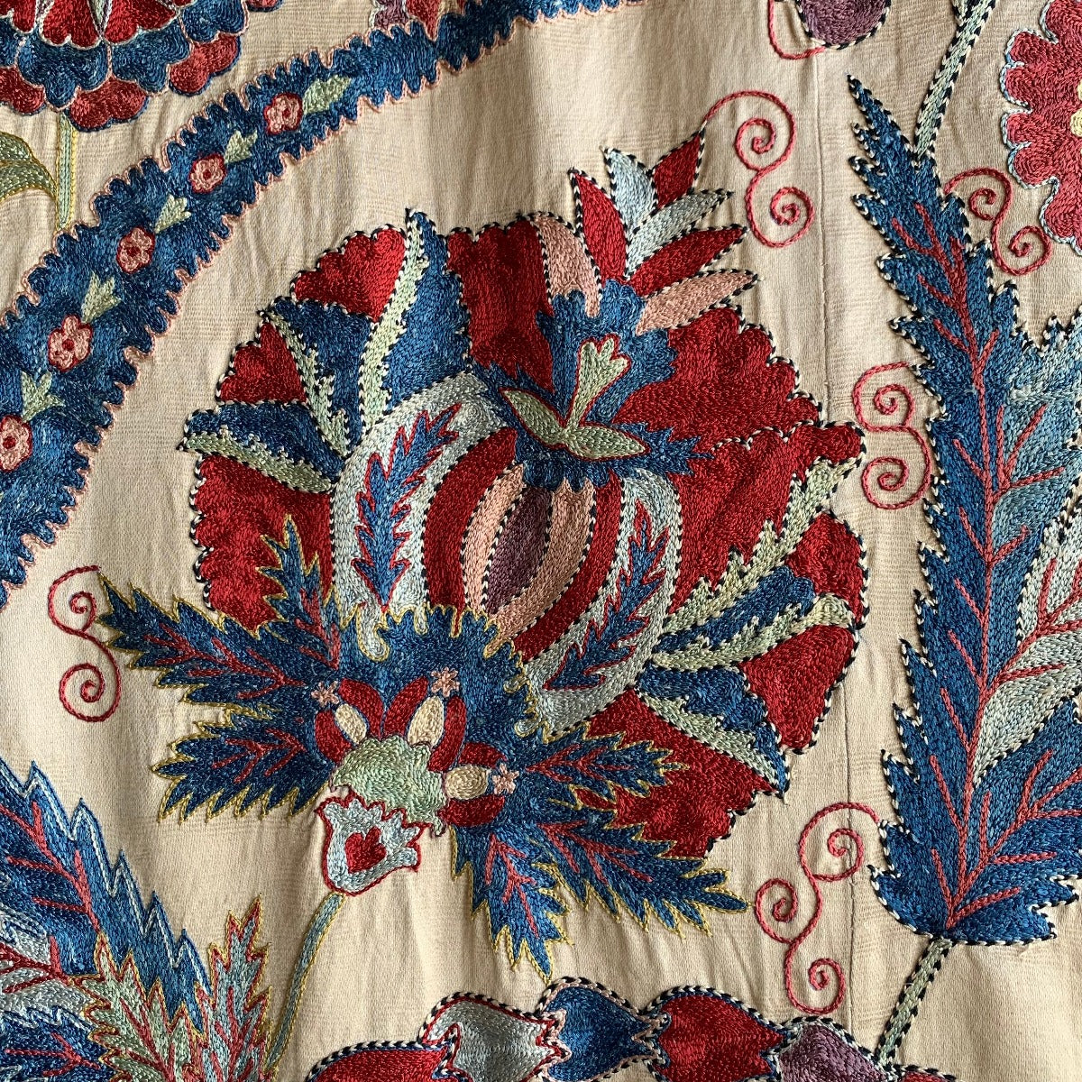 Hand Stitched Suzani (CSSU221822| 60 1/4 x 81") Suzani Aziz Suzani