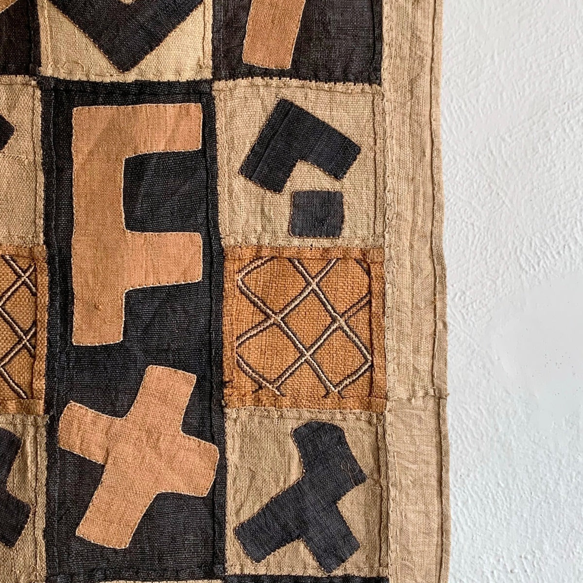 Handwoven Vintage Kuba Cloth (#5644 | 21 2/2 x 134") Vintage Textile Farafinya African Market