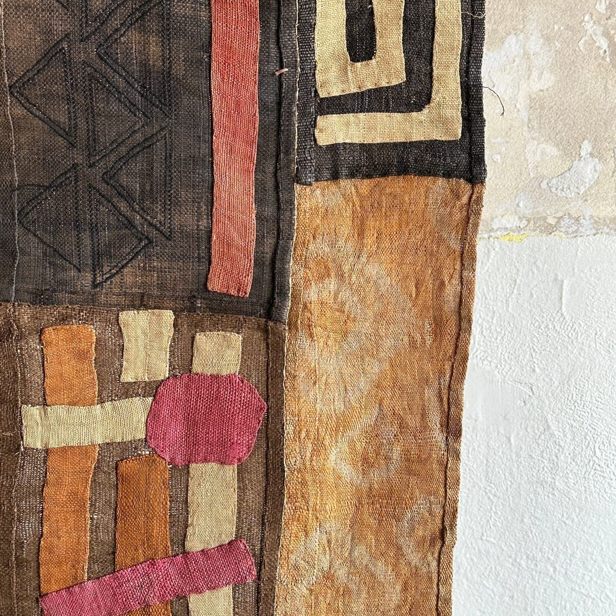 Handwoven Vintage Kuba Cloth (#6761 | 22 1/2 x 101") Vintage Textile Farafinya African Market