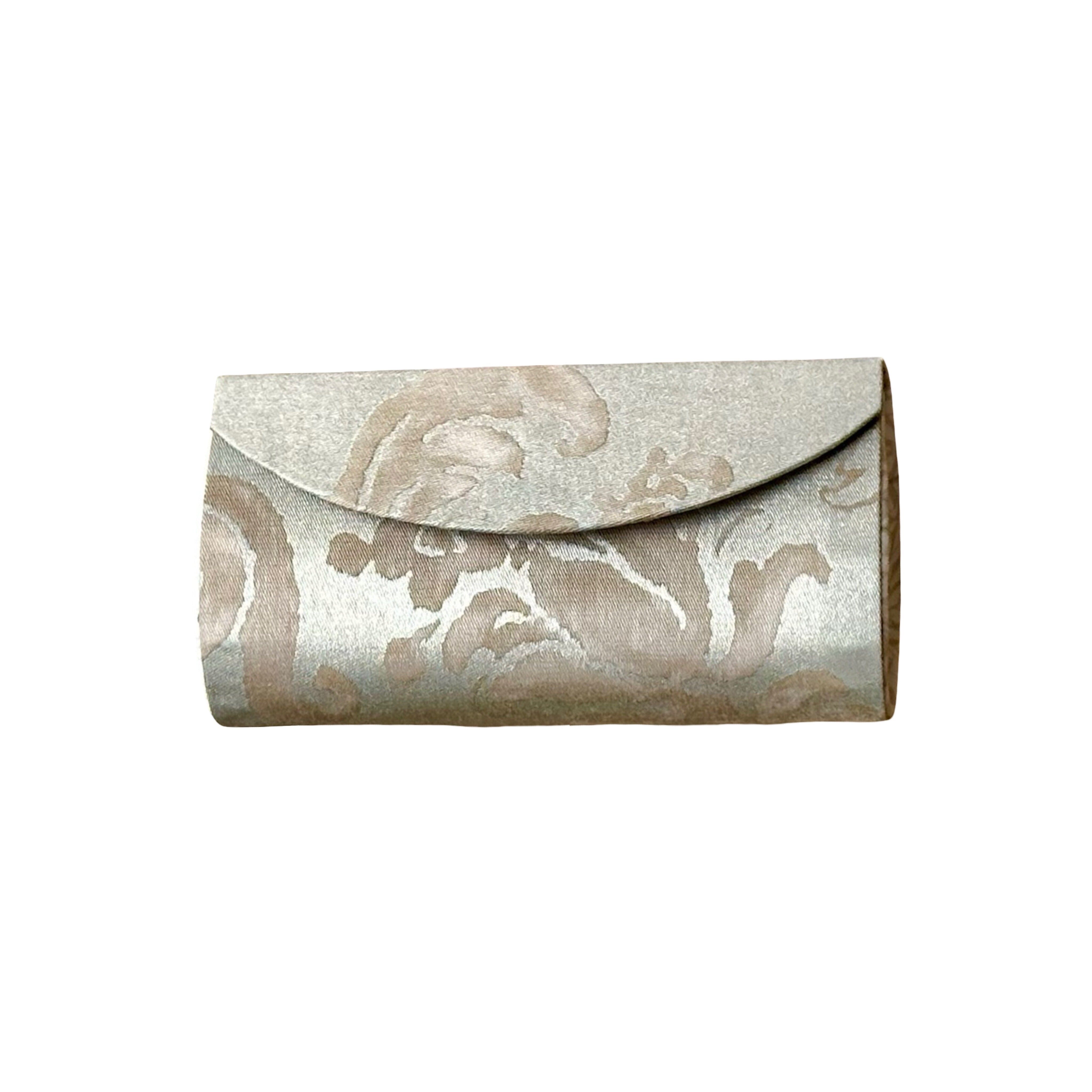 Glasses Case made of Fortuny Fabric Glasses Case Jan Whitlock Platinum 
