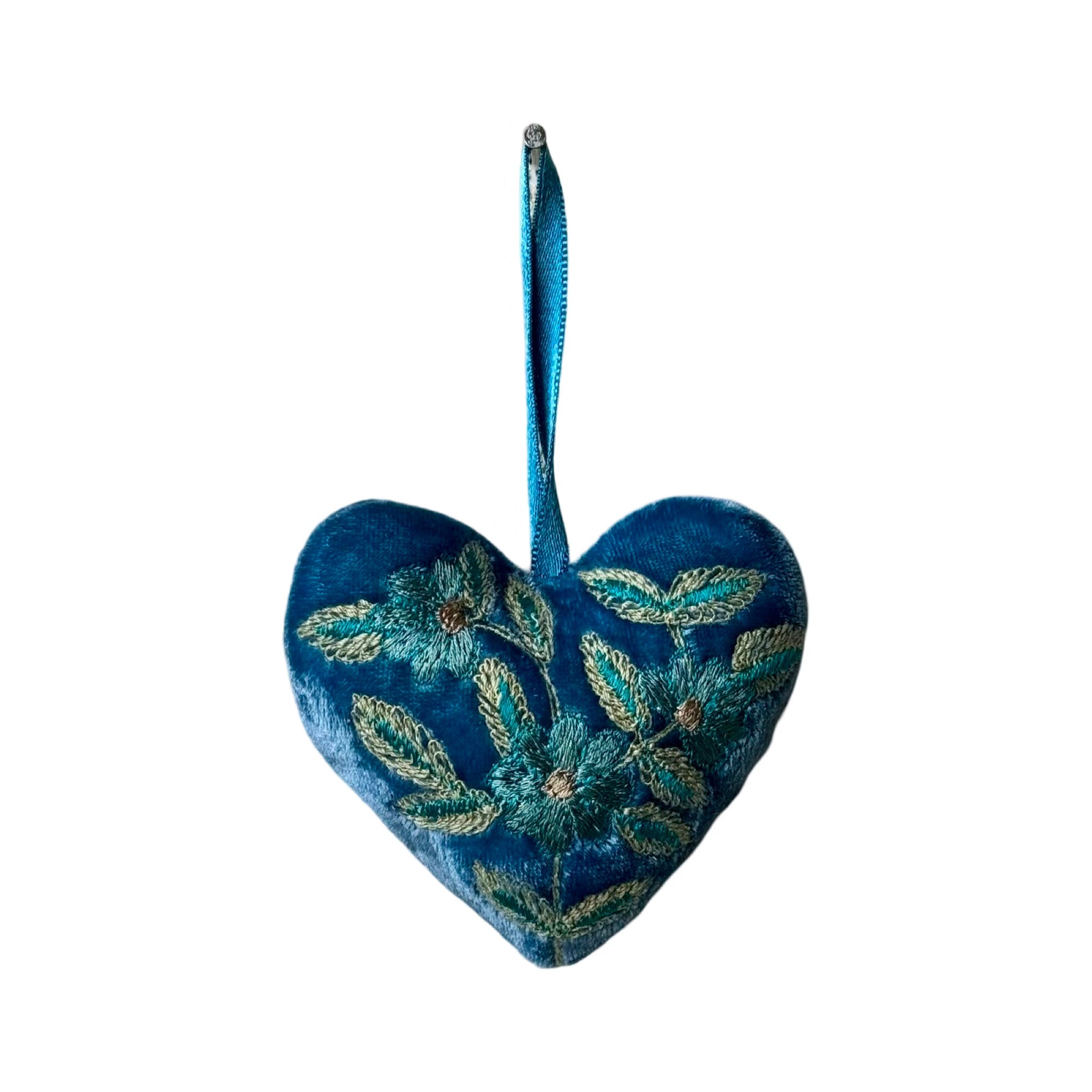 Hand Embroidered Silk Velvet Heart Ornaments Ornament Anke Drechsel I 