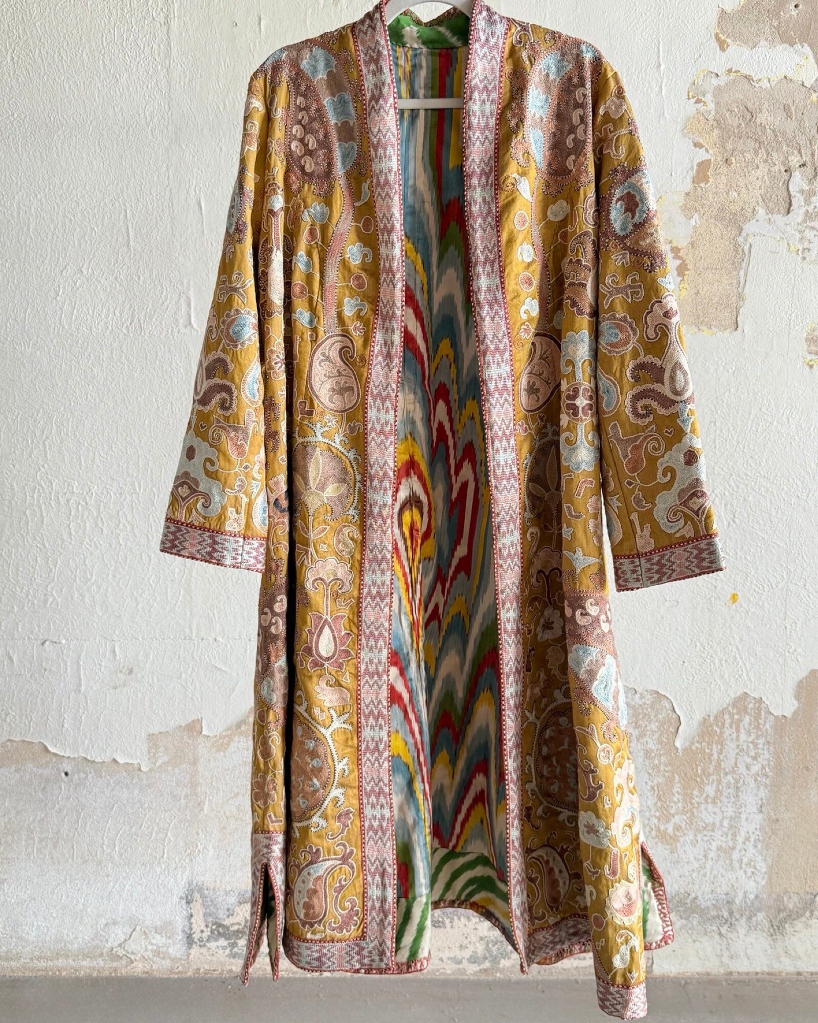 トップス 08sircus 18ss Hand embroidery gown coat Hand-Stitched Suzani Coat from Uzbekistan (#CSSU48725) – B. Viz Design