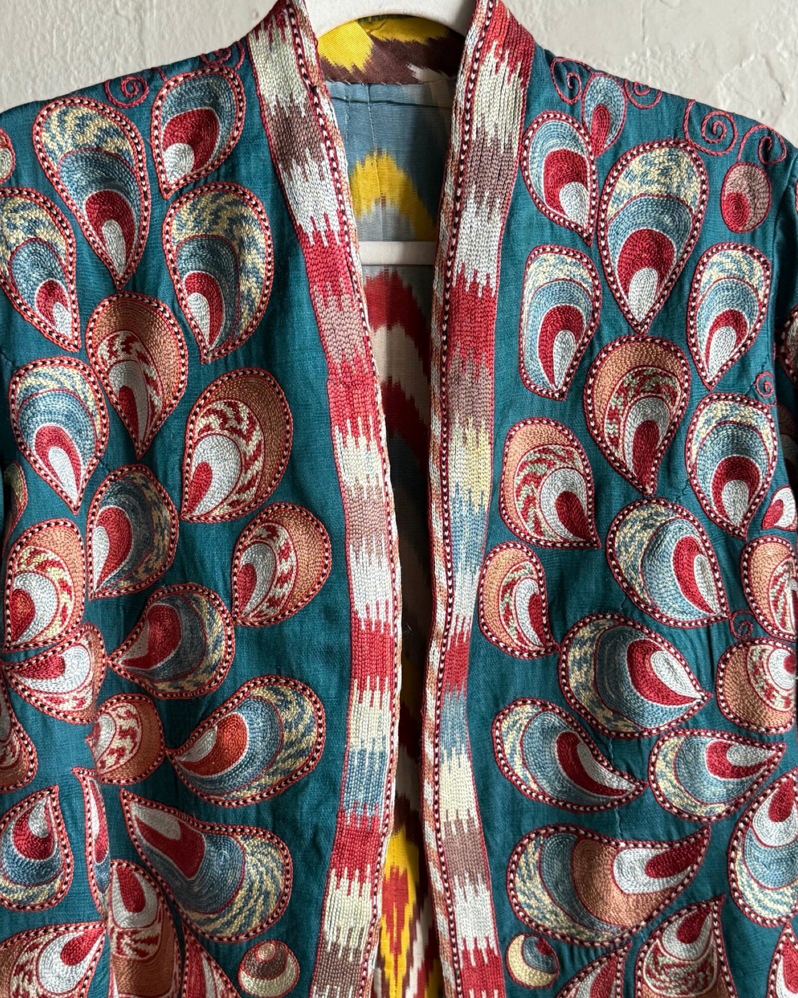 Hand-Stitched Suzani Coat from Uzbekistan (#CSSU49025) Coat Aziz Suzani 