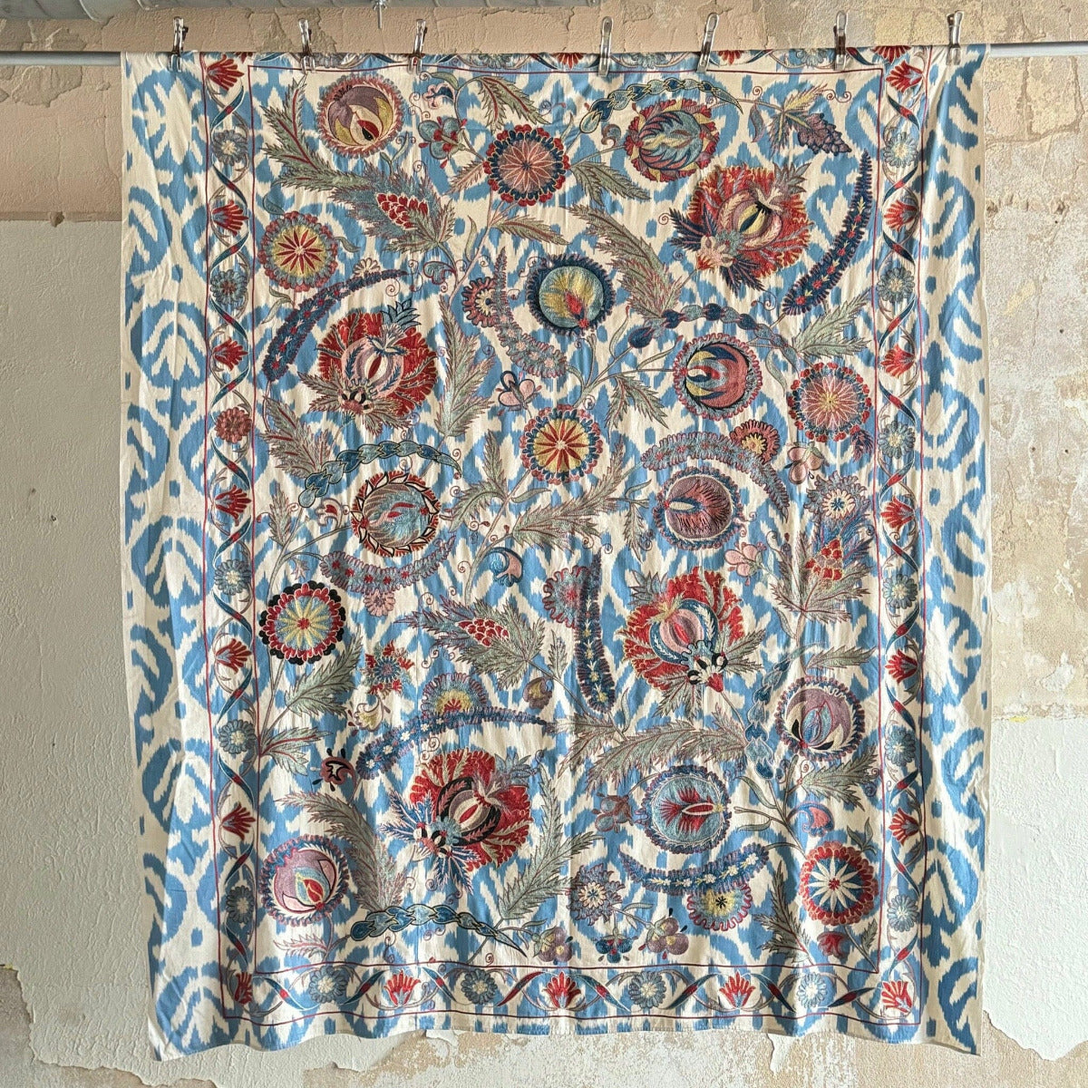 Hand Stitched Suzani (CSSU012124 | 70 x 80