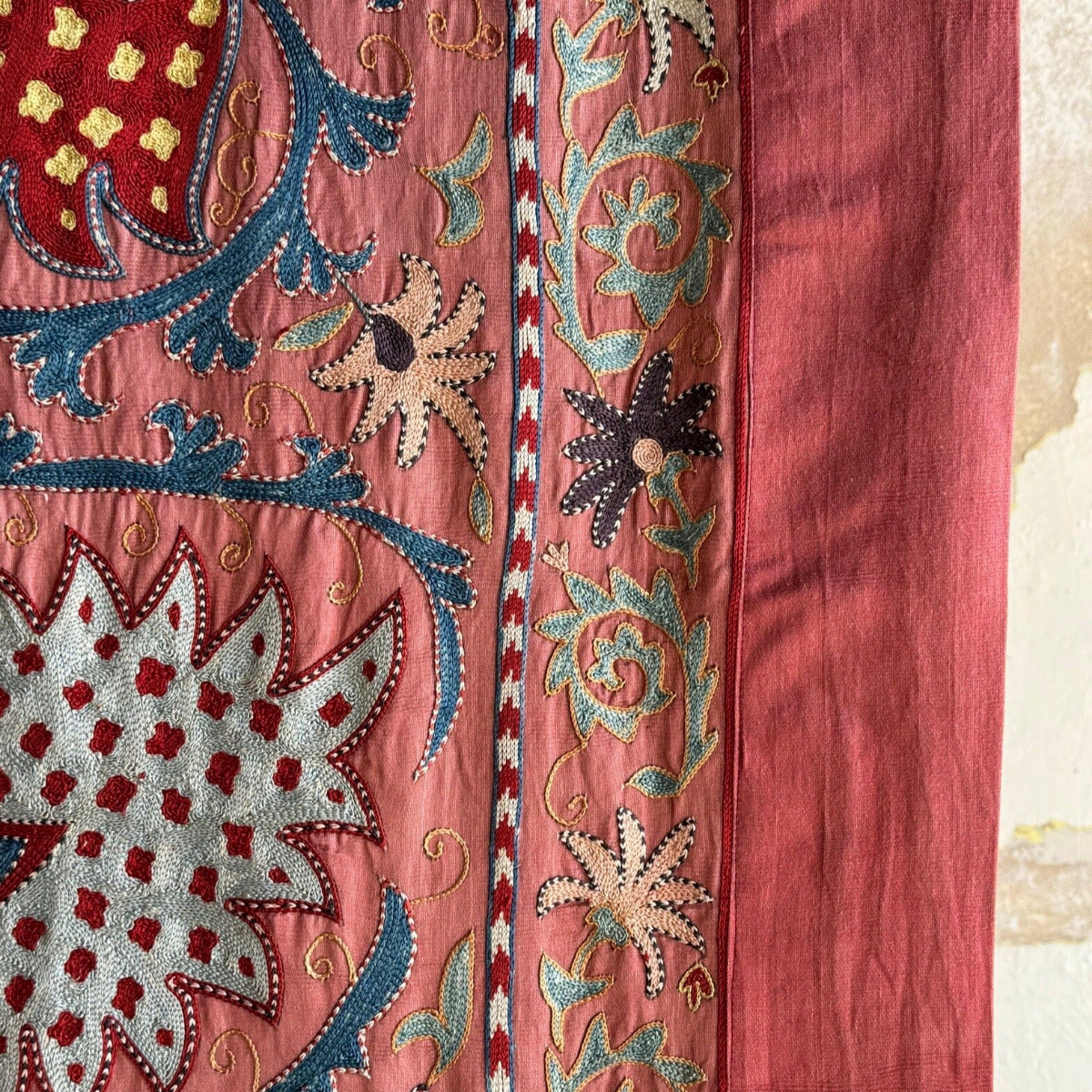 Hand Stitched Suzani (CSSU013124 | 84 x 110") Suzani Aziz Suzani 
