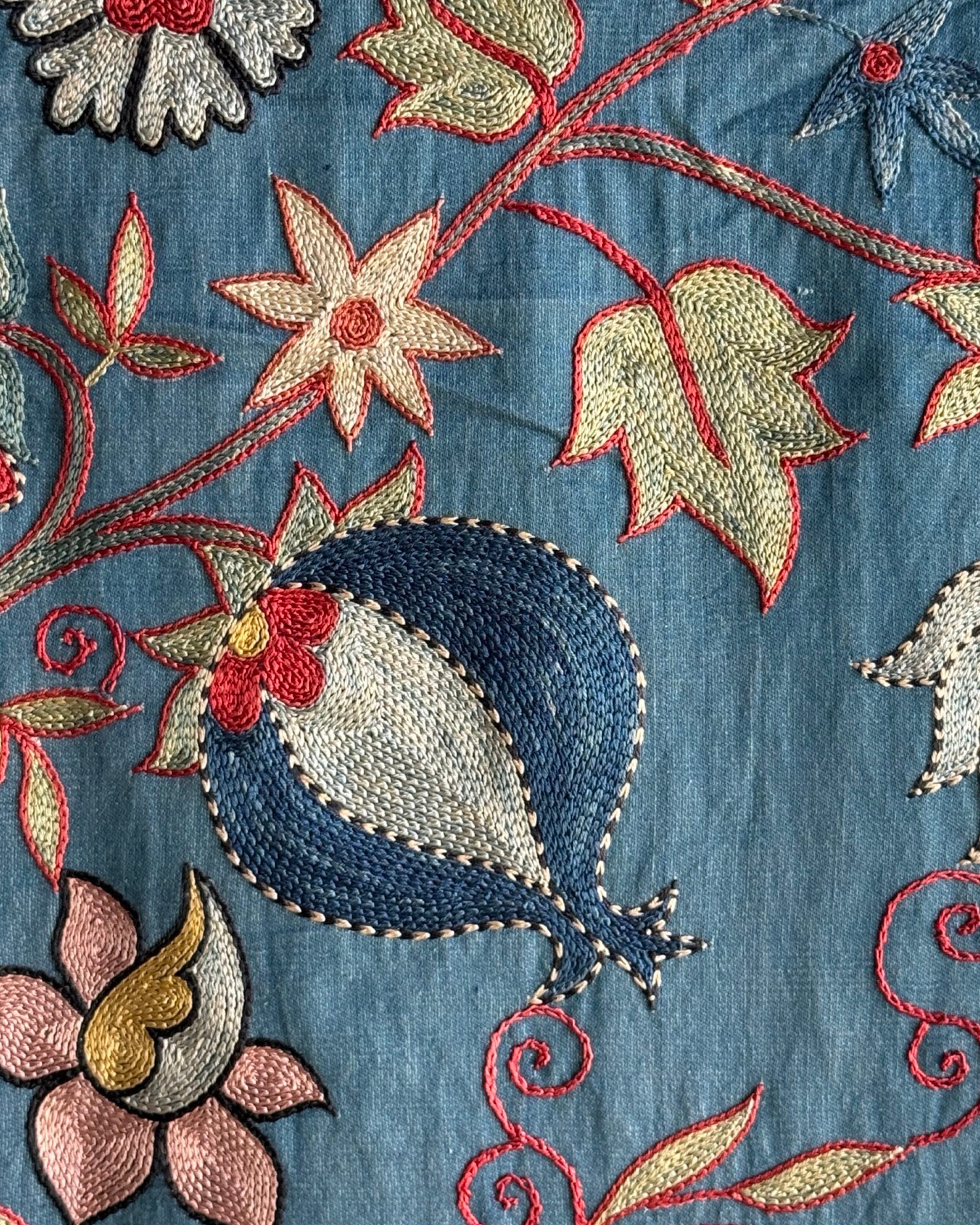 Hand Stitched Suzani (CSSU41725 | 42 x 63") Suzani Aziz Suzani 