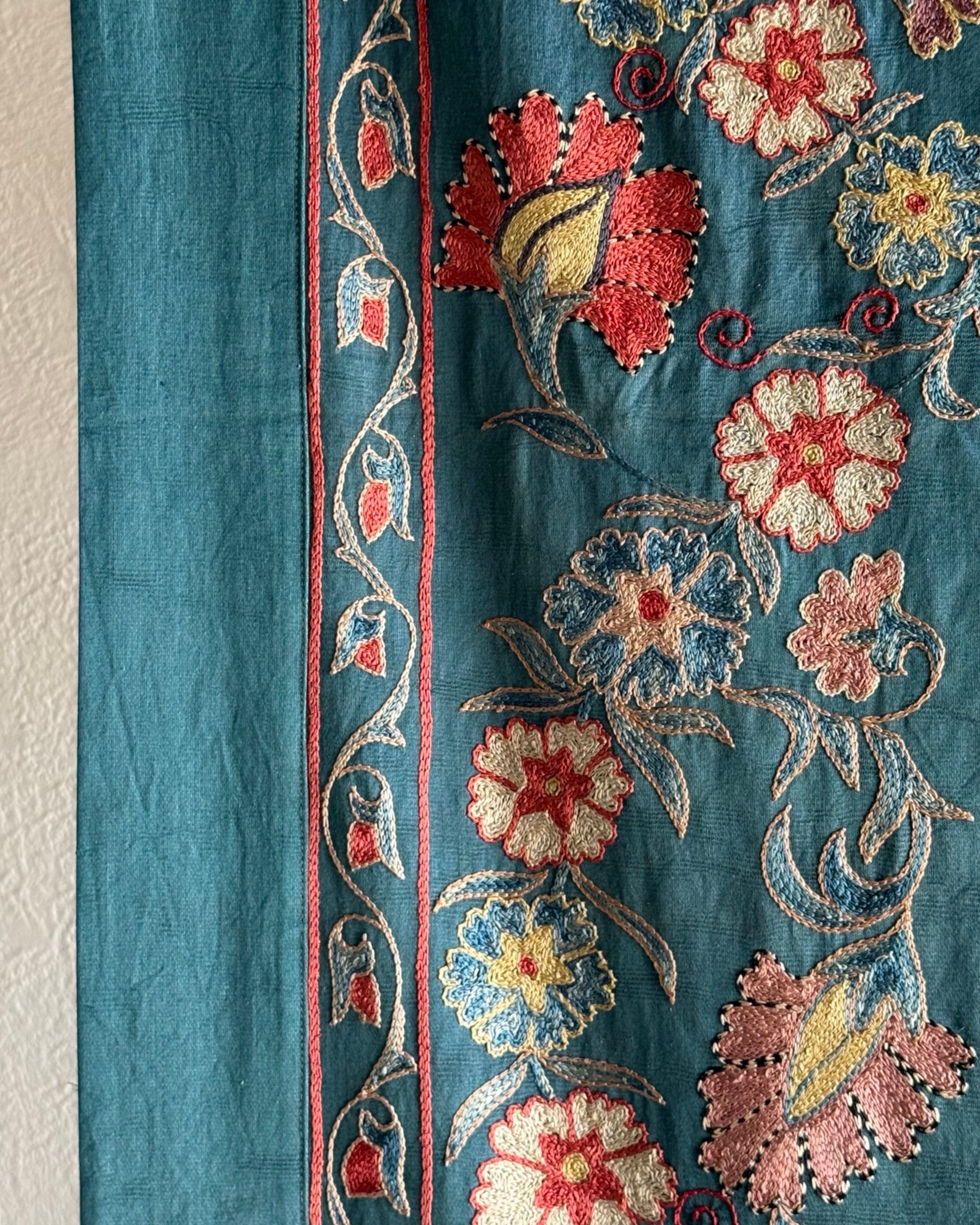 Hand Stitched Suzani (CSSU46525 | 64" x 98") Suzani Aziz Suzani 