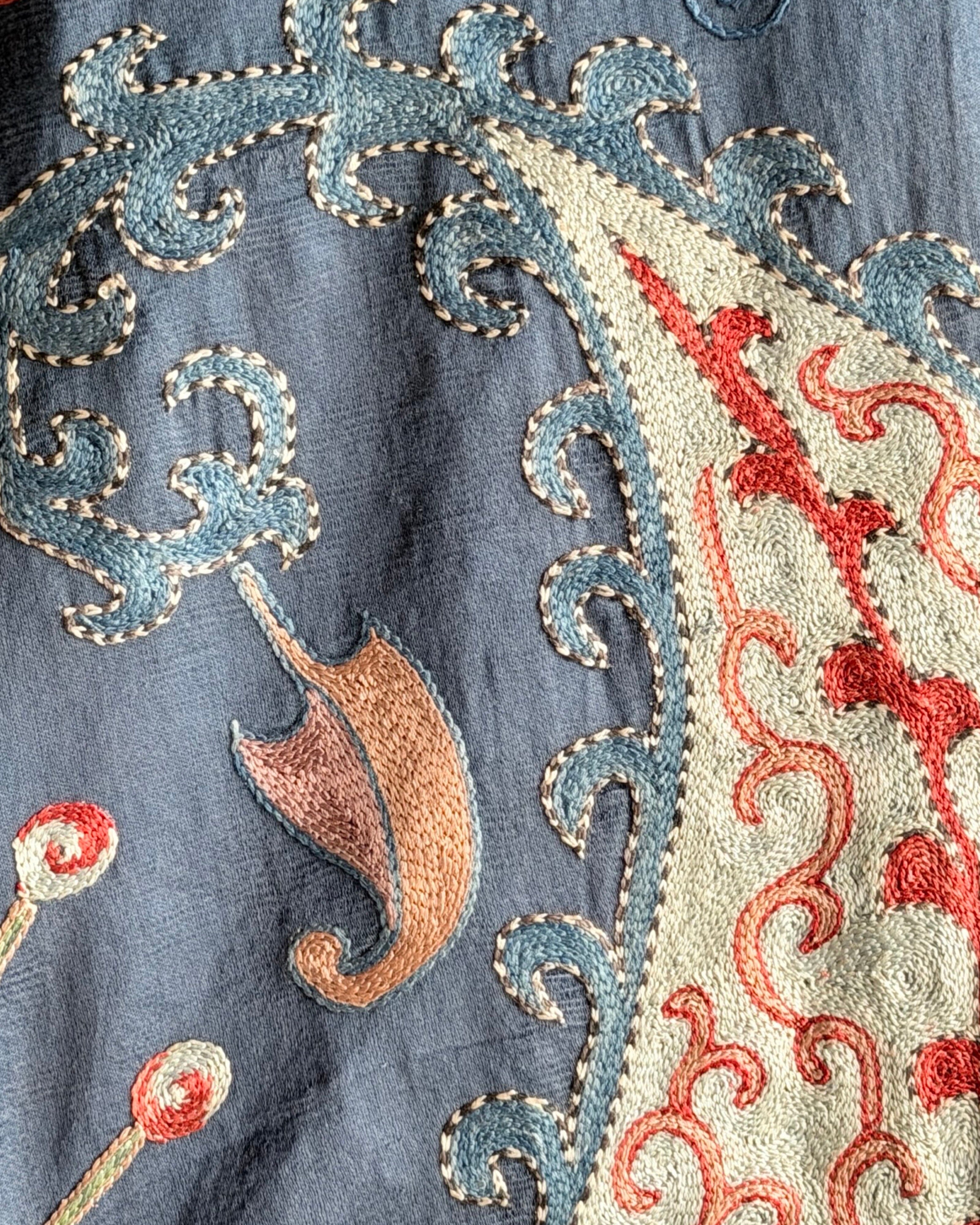 Hand Stitched Suzani (CSSU611226 | 84 x 105" ) Suzani Aziz Suzani 