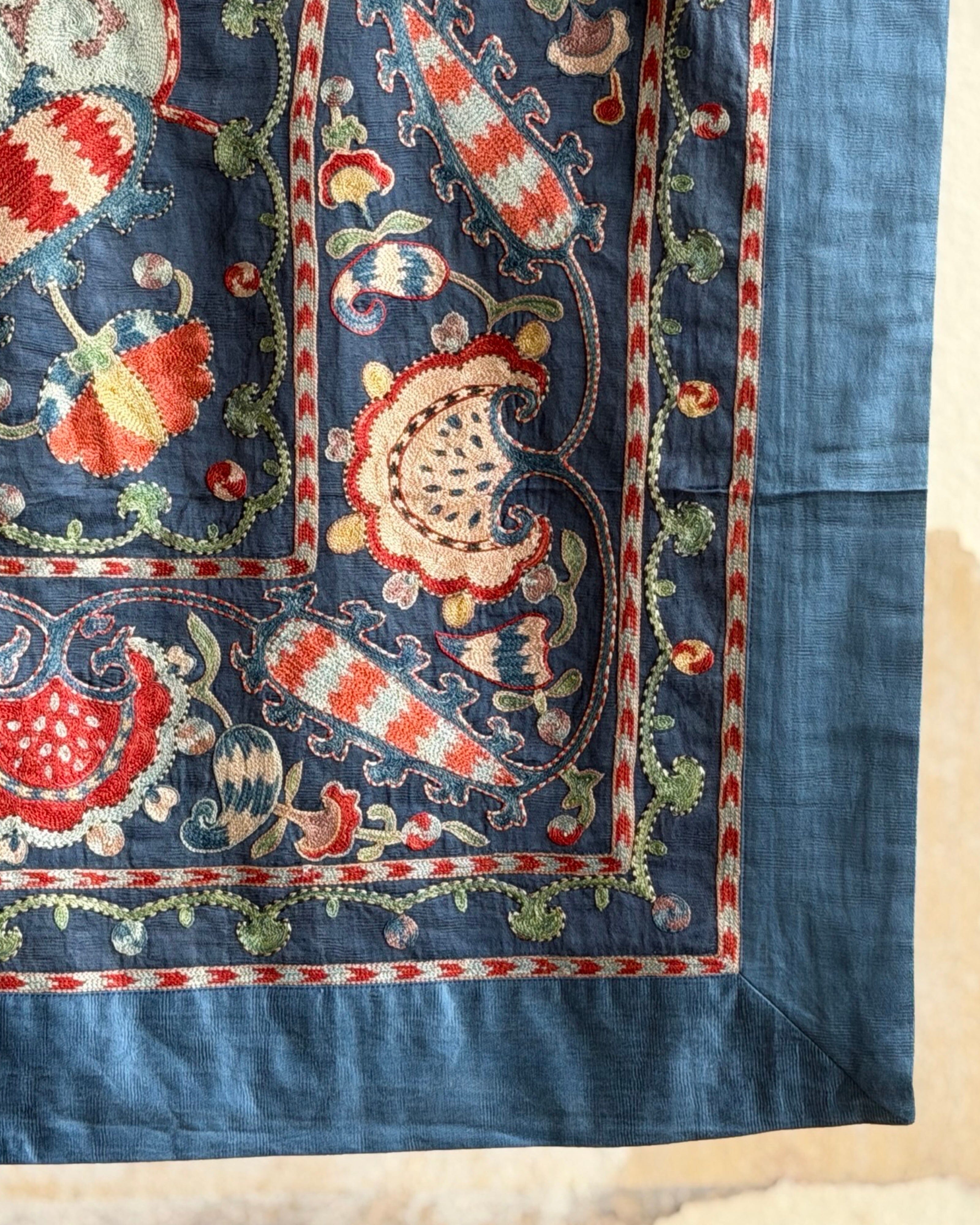 Hand Stitched Suzani (CSSU611226 | 84 x 105" ) Suzani Aziz Suzani 
