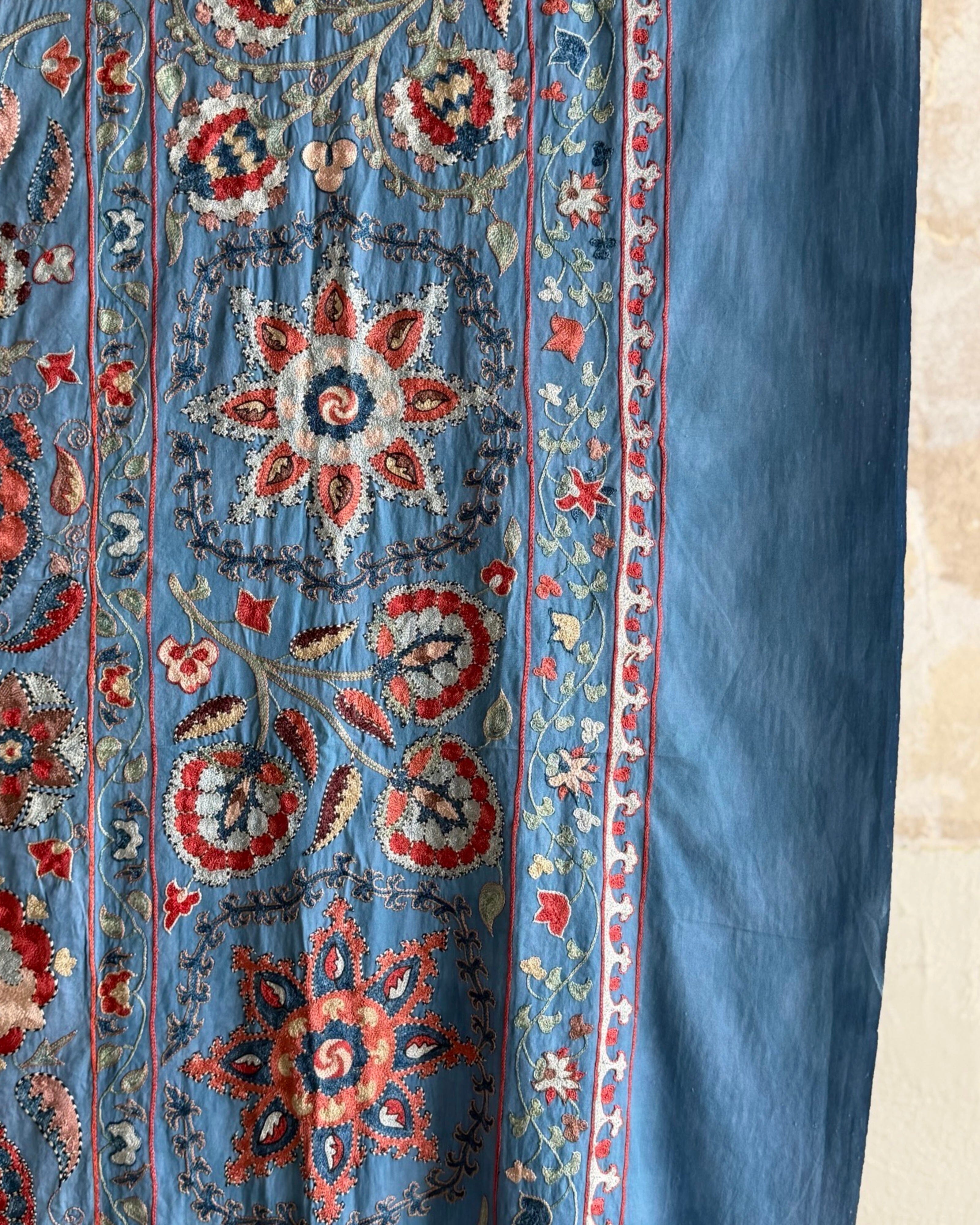 Hand Stitched Suzani (CSSU612226 | 70 x 83" ) Suzani Aziz Suzani 