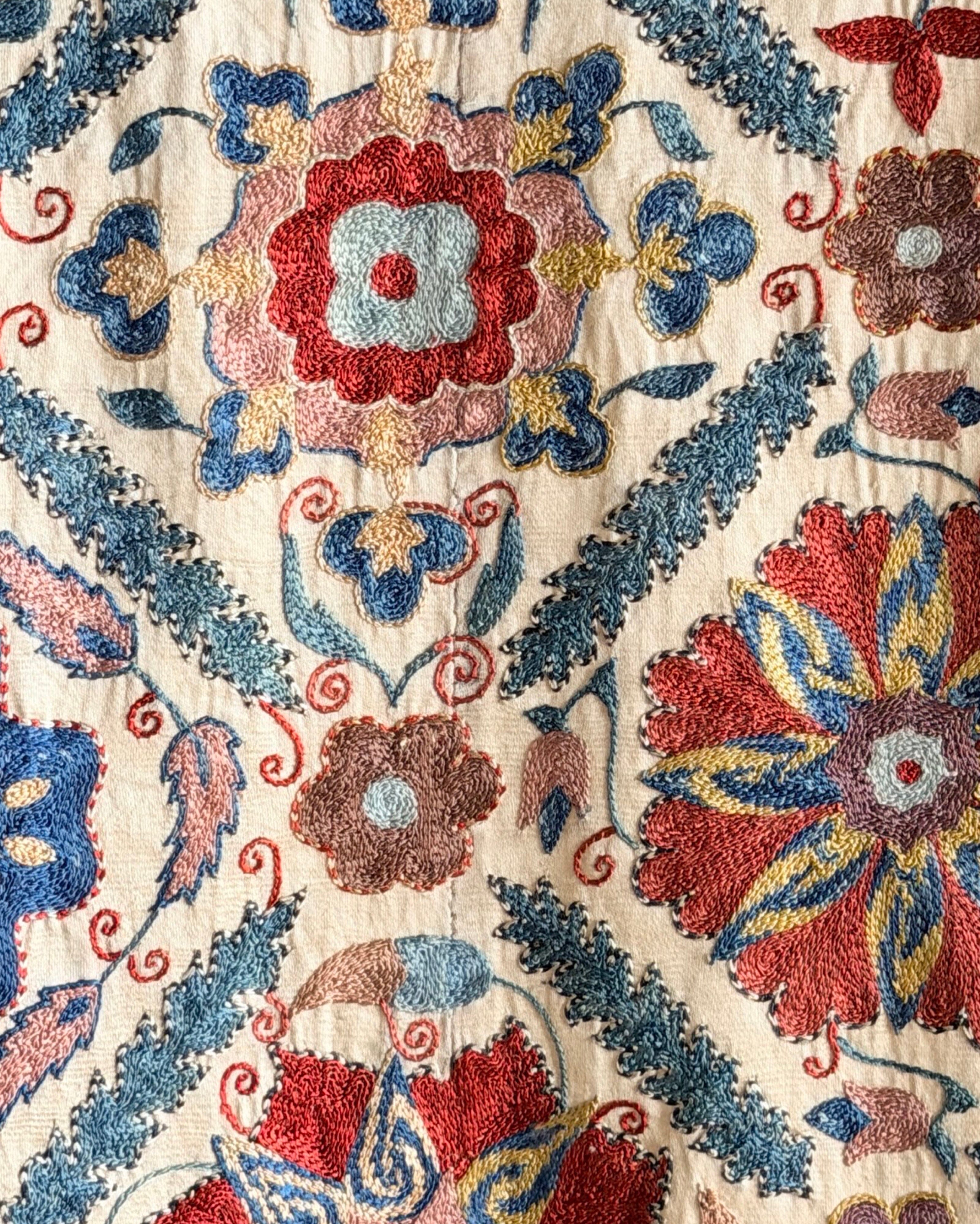 Hand Stitched Suzani (CSSU66226 | 61 x 85" ) Suzani Aziz Suzani 