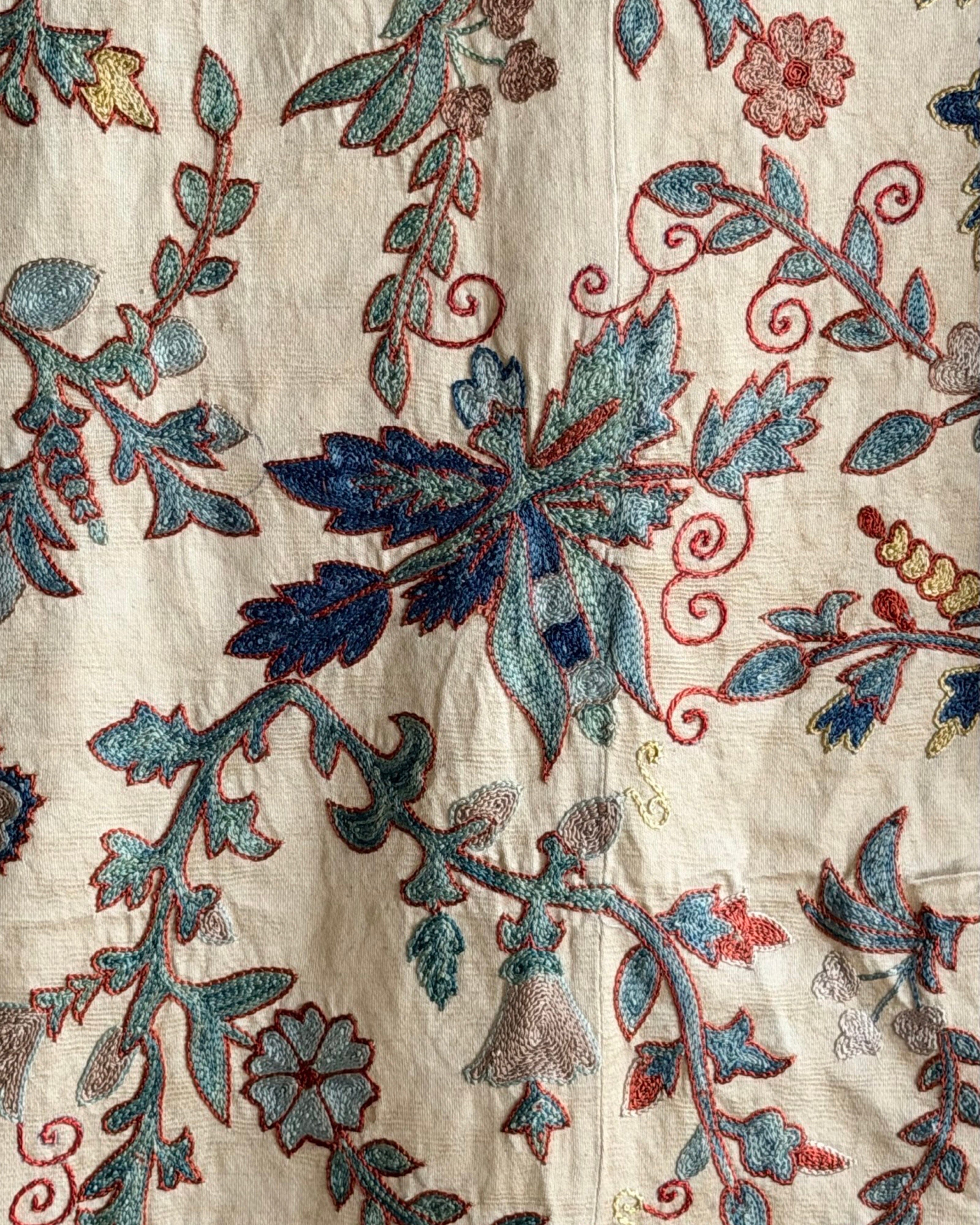 Hand Stitched Suzani (CSSU66326 | 65 x 85" ) Suzani Aziz Suzani 