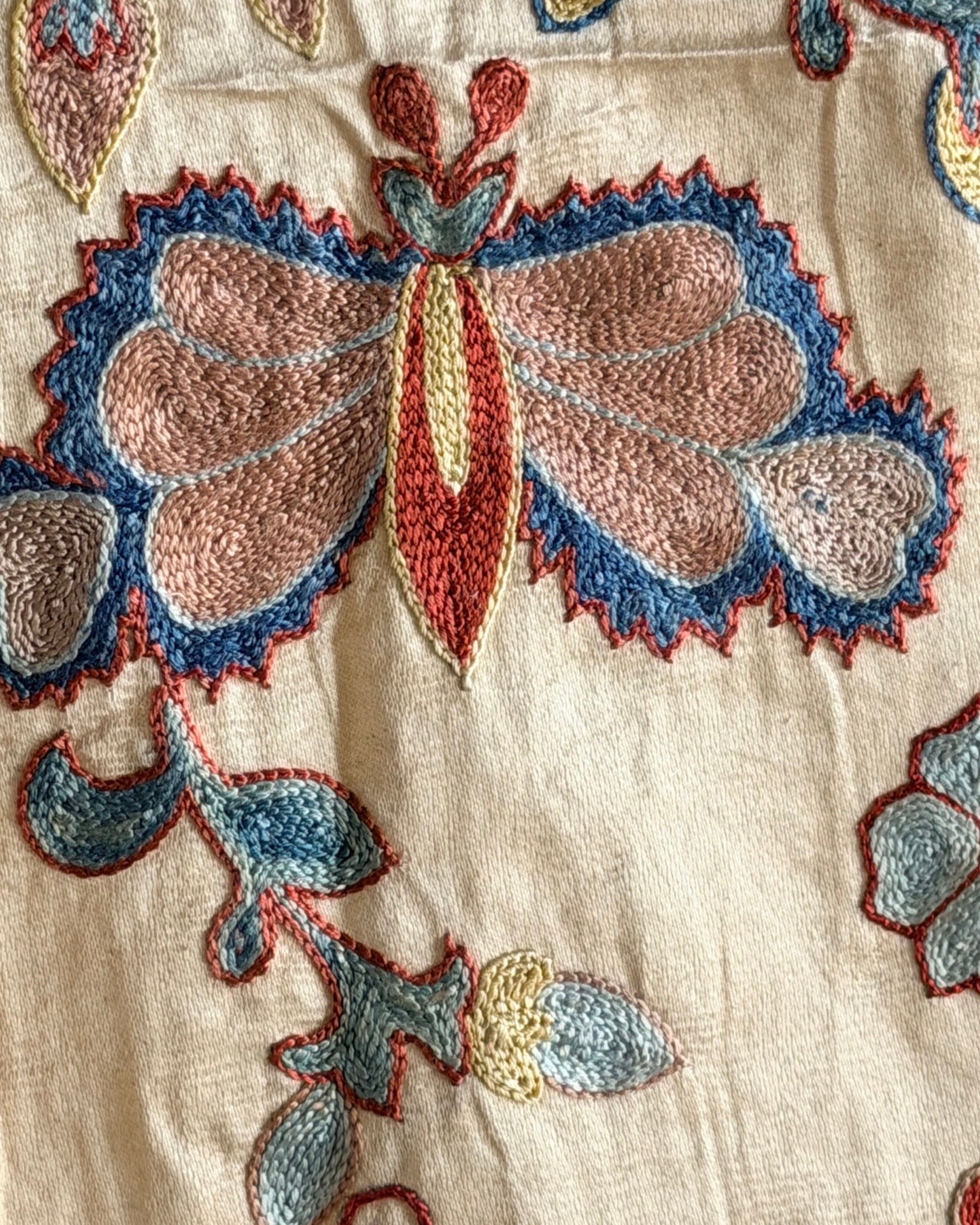 Hand Stitched Suzani (CSSU66326 | 65 x 85" ) Suzani Aziz Suzani 