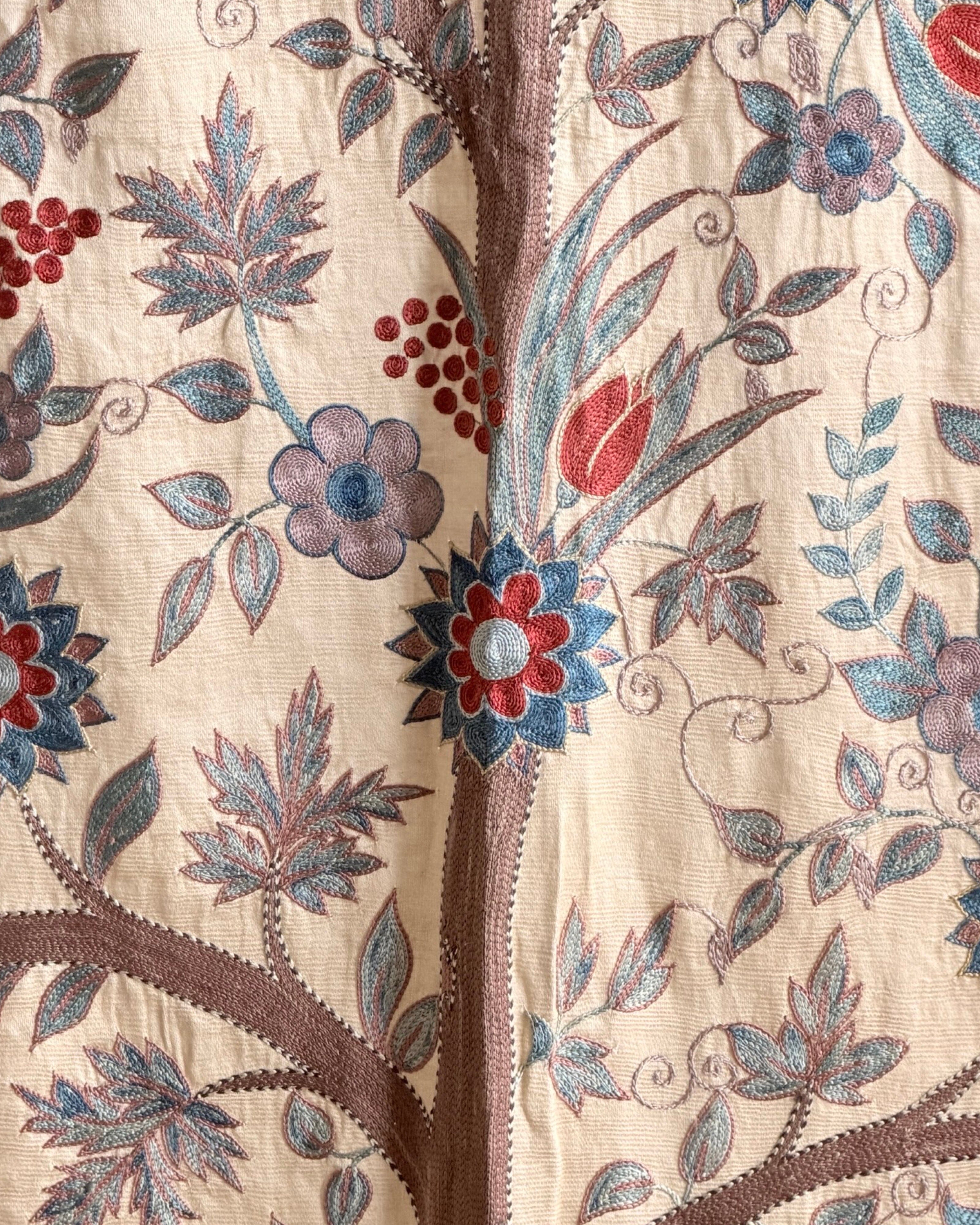 Hand Stitched Suzani (CSSU67926 | 67 x 99" ) Suzani Aziz Suzani 