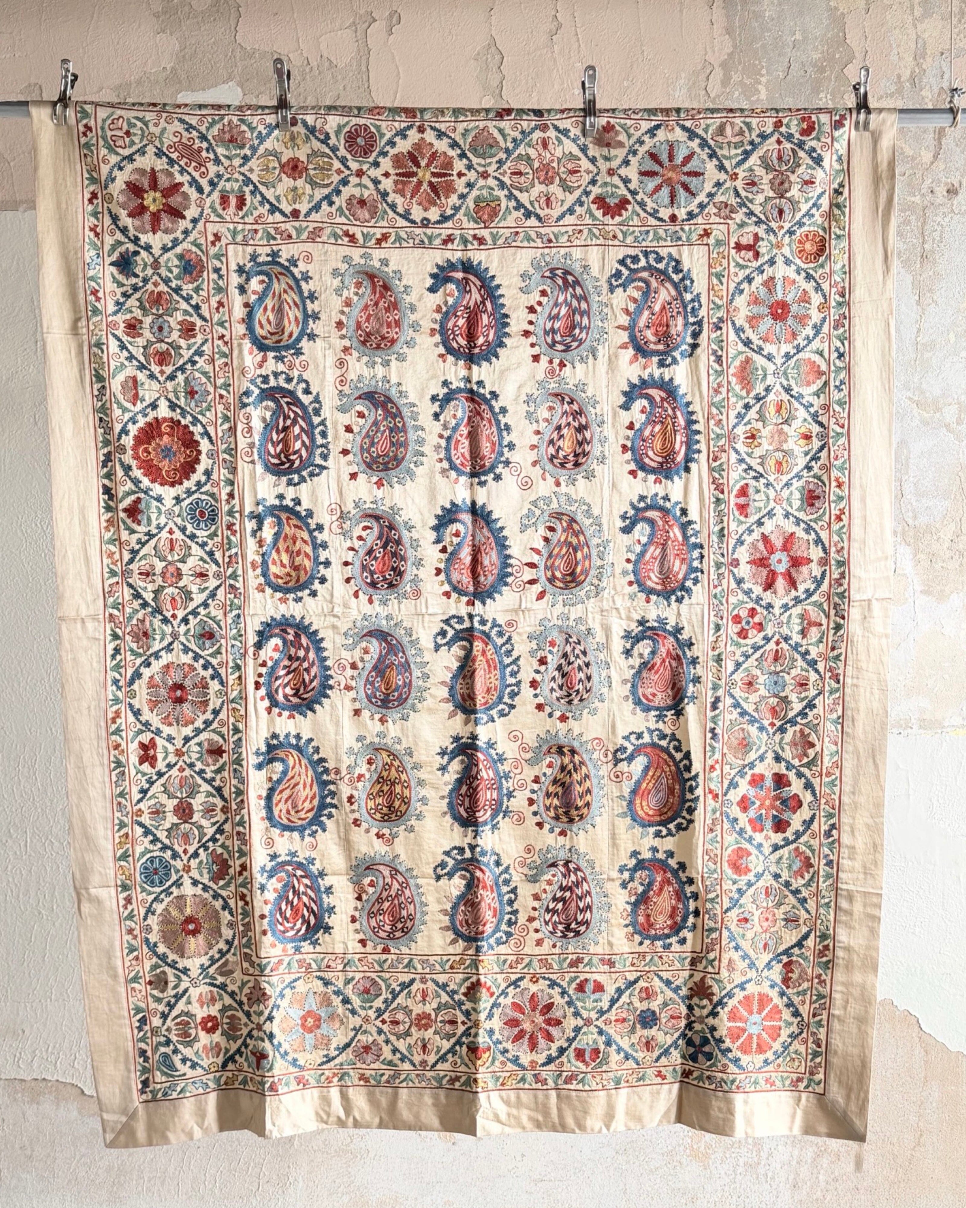 Hand Stitched Suzani (CSSU68426 | 61 x 78") Suzani Aziz Suzani 