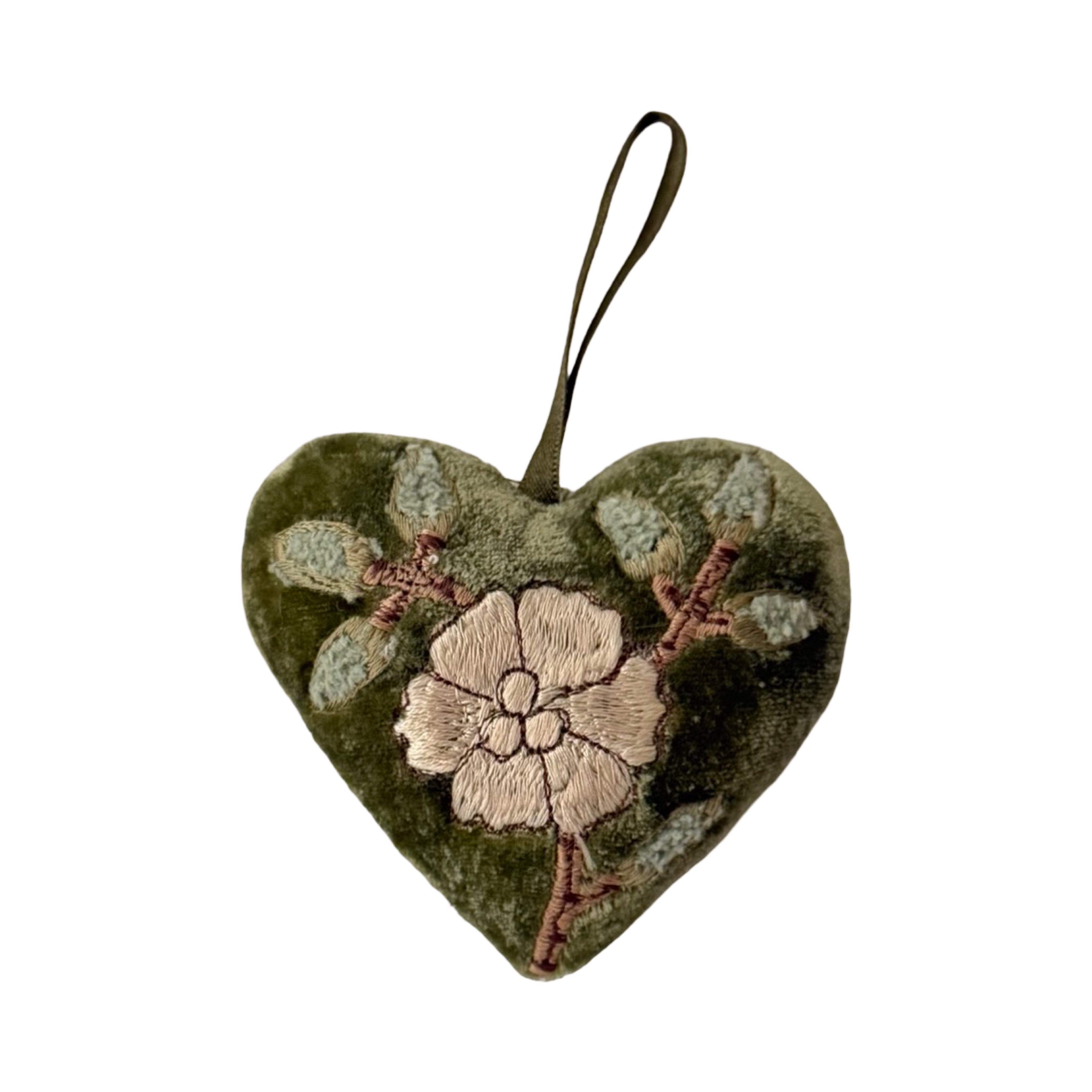 Silk Velvet Hand Embroidered Heart Ornaments Ornament Anke Drechsel HH 